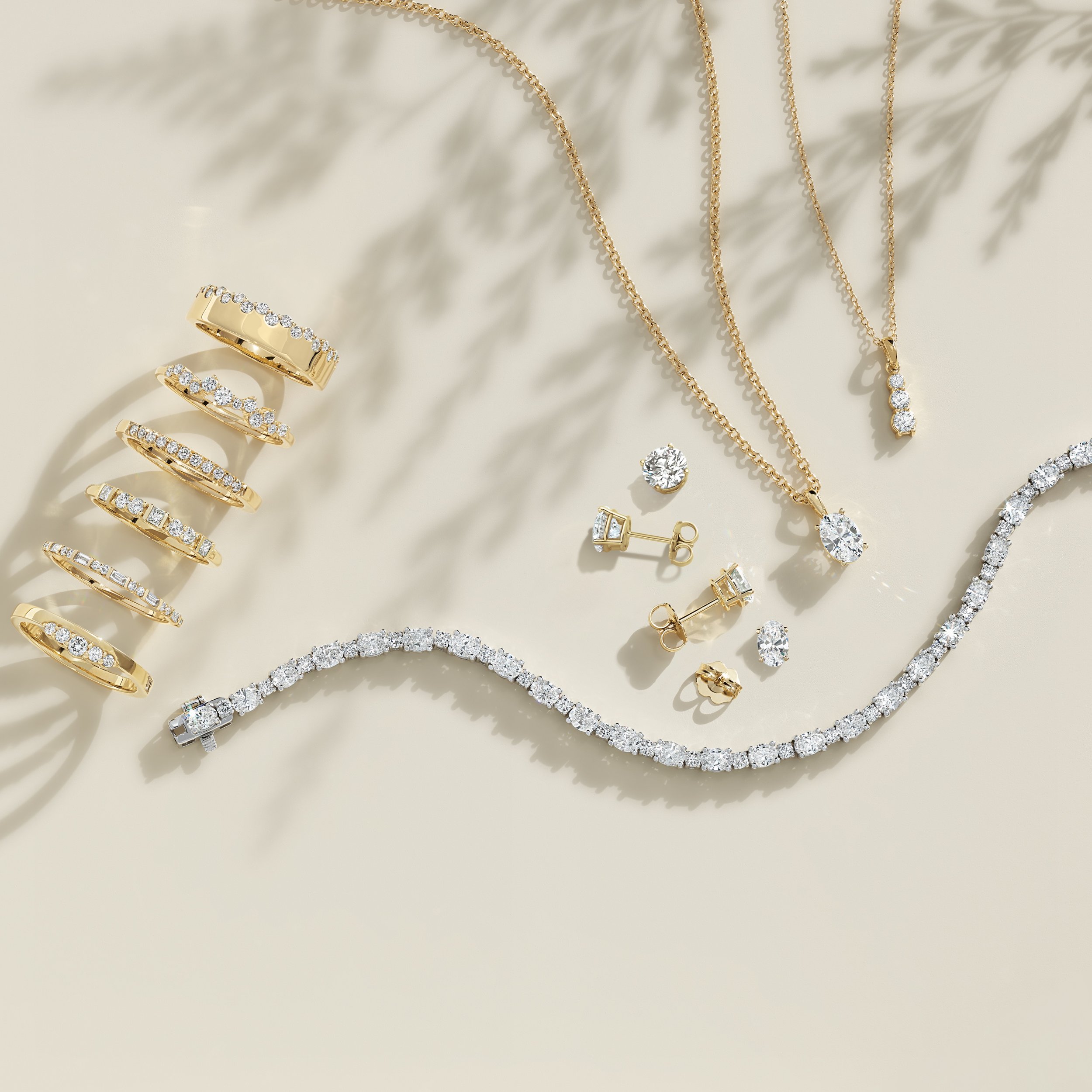 Everyday essentials ✨

#naturaldiamonds #labgrowndiamonds #diamondjewelry #diamondjewellery #vancouver