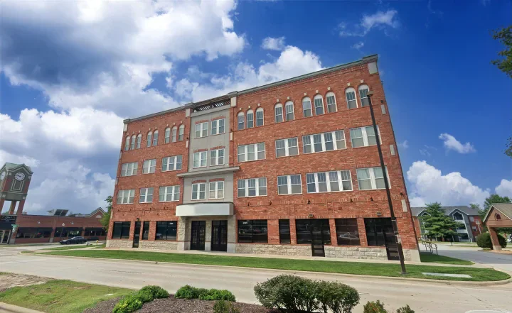 Chesterfield Lofts II