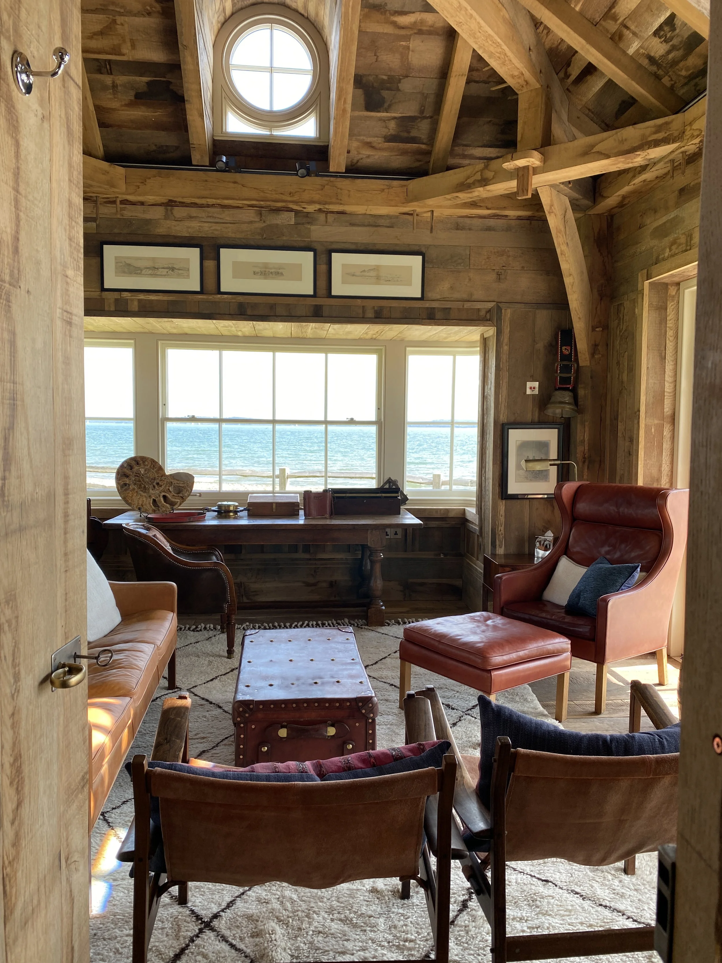 HAMPSHIRE PRIVATE RESIDENCE