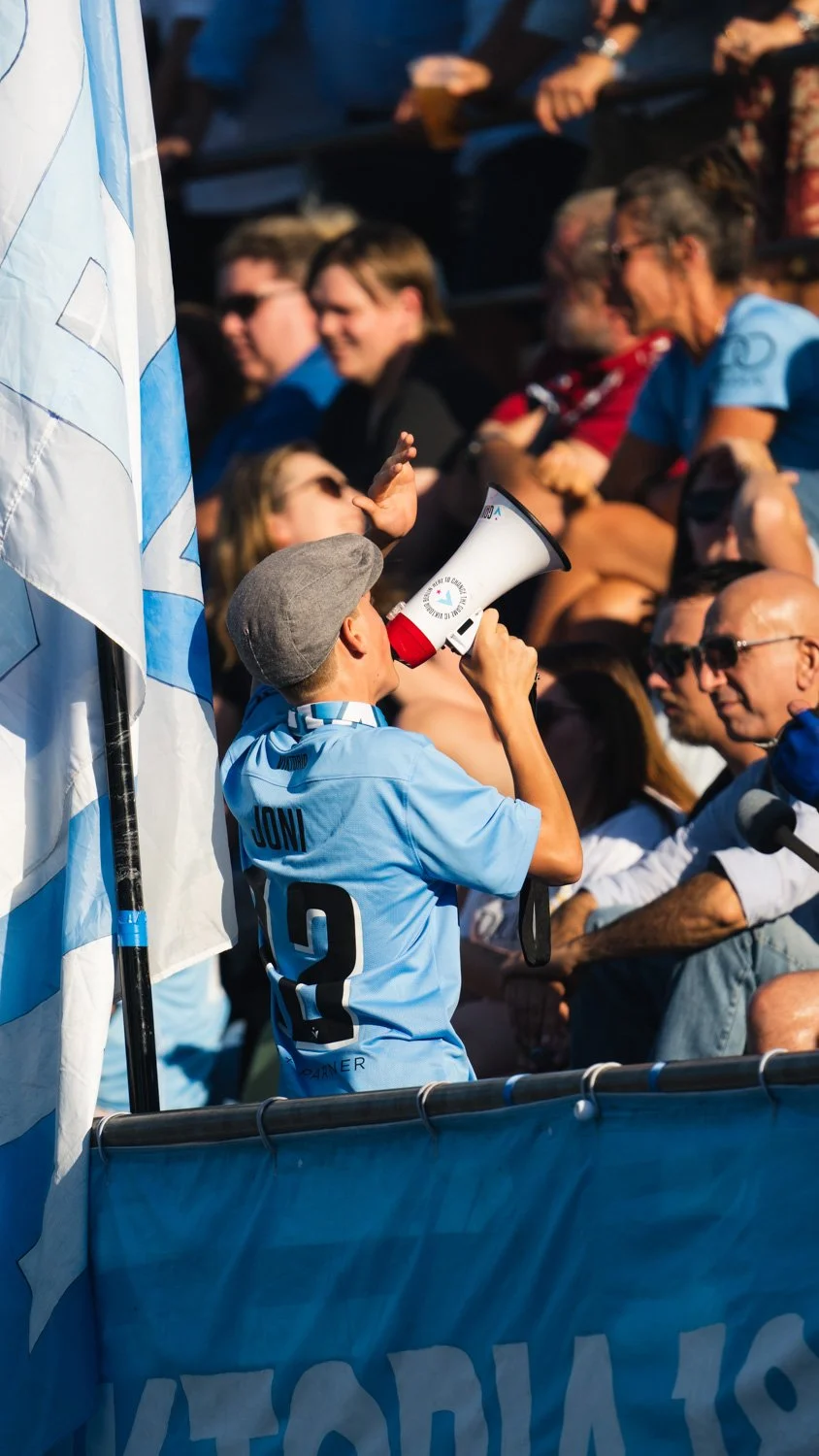 Football crowd and stadium atmosphere photography during a Viktoria Berlin match, created for club storytelling and sports media.