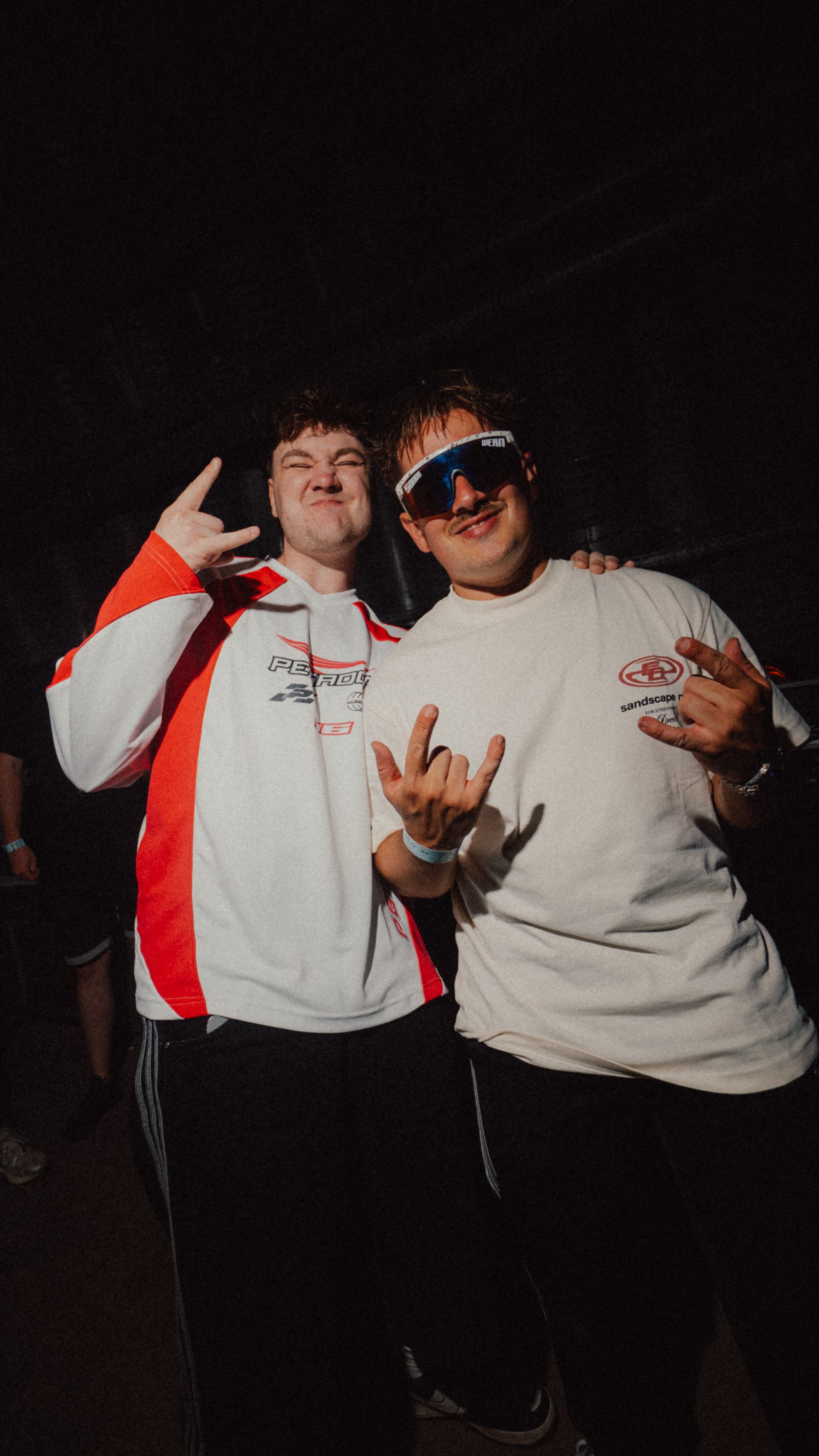 Professionelle Festivalaufnahme von Sonny Wern für Artist Branding, Social Media und Presseverwendung.