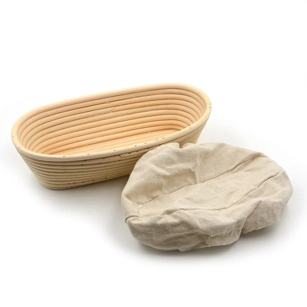 Oval Banneton Basket + Liner (25cm)