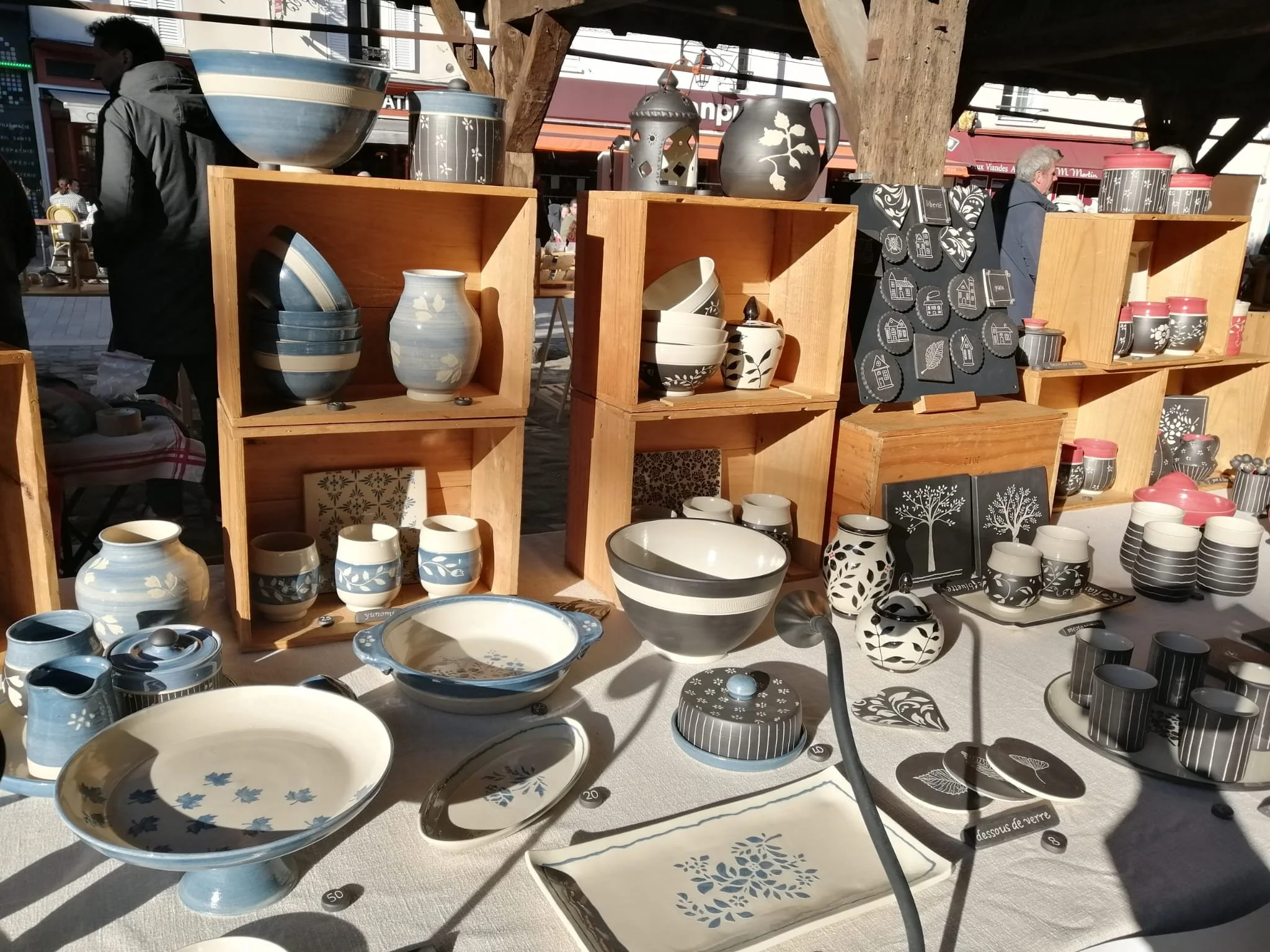 WhatsApp Image 2025-05-01 à 00.14.39_79225084.jpg