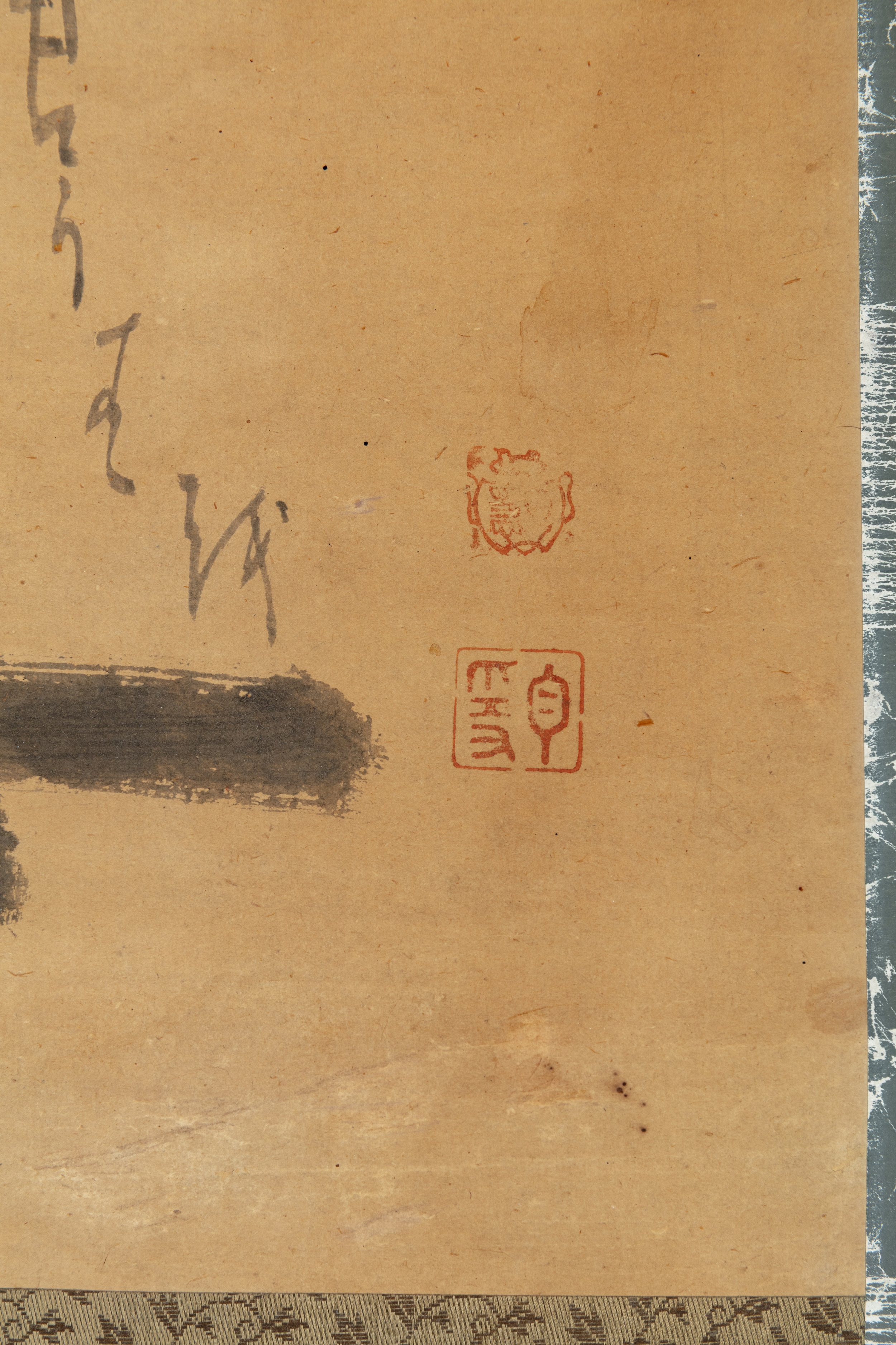 Close detail of the rice mill form in The Sixth Patriarch’s Rice Mill, rendered with broad, abbreviated ink strokes.
