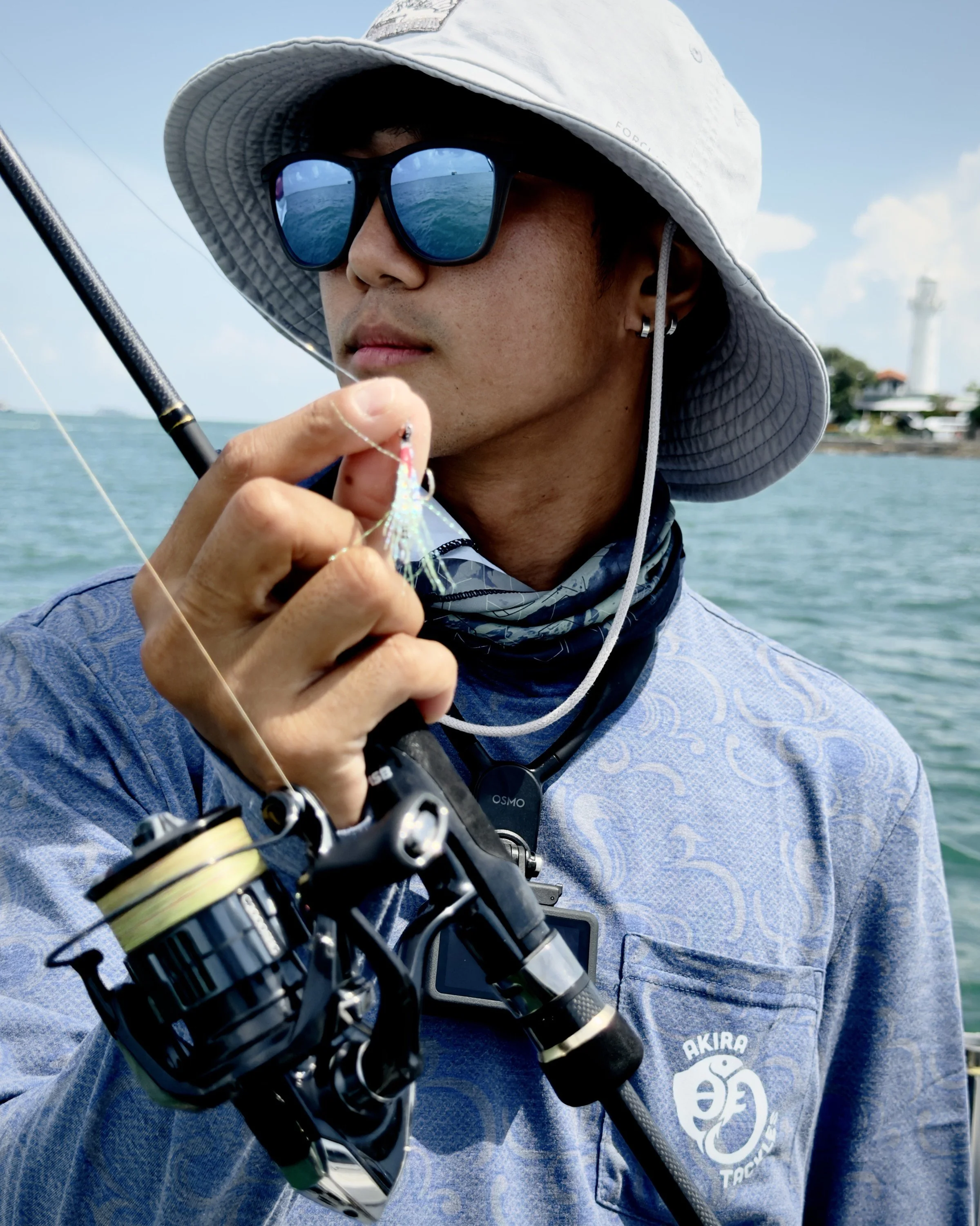 tee_blue.jpg