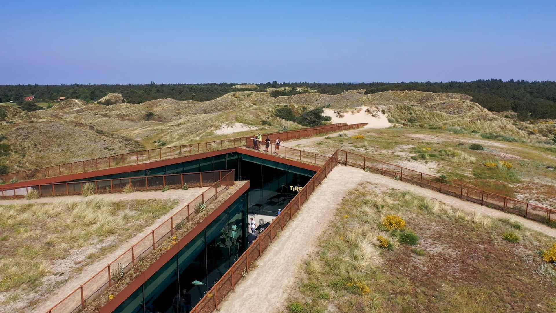 Tirpitz Museum, moderne arkitektur, klitlandskab, Blåvand