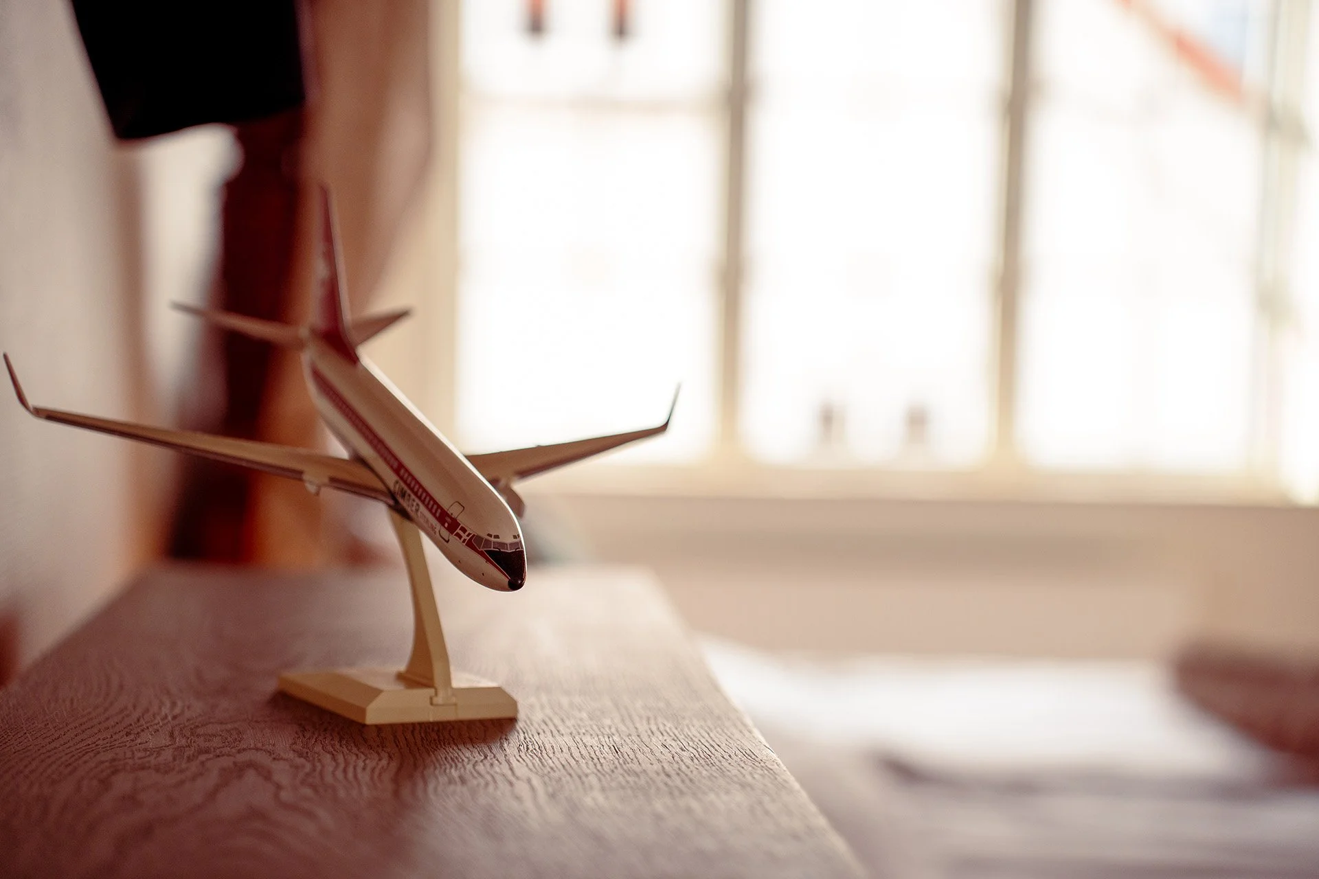 Vintage flymodel detalje, Luftkaptajnens Cockpit Suite