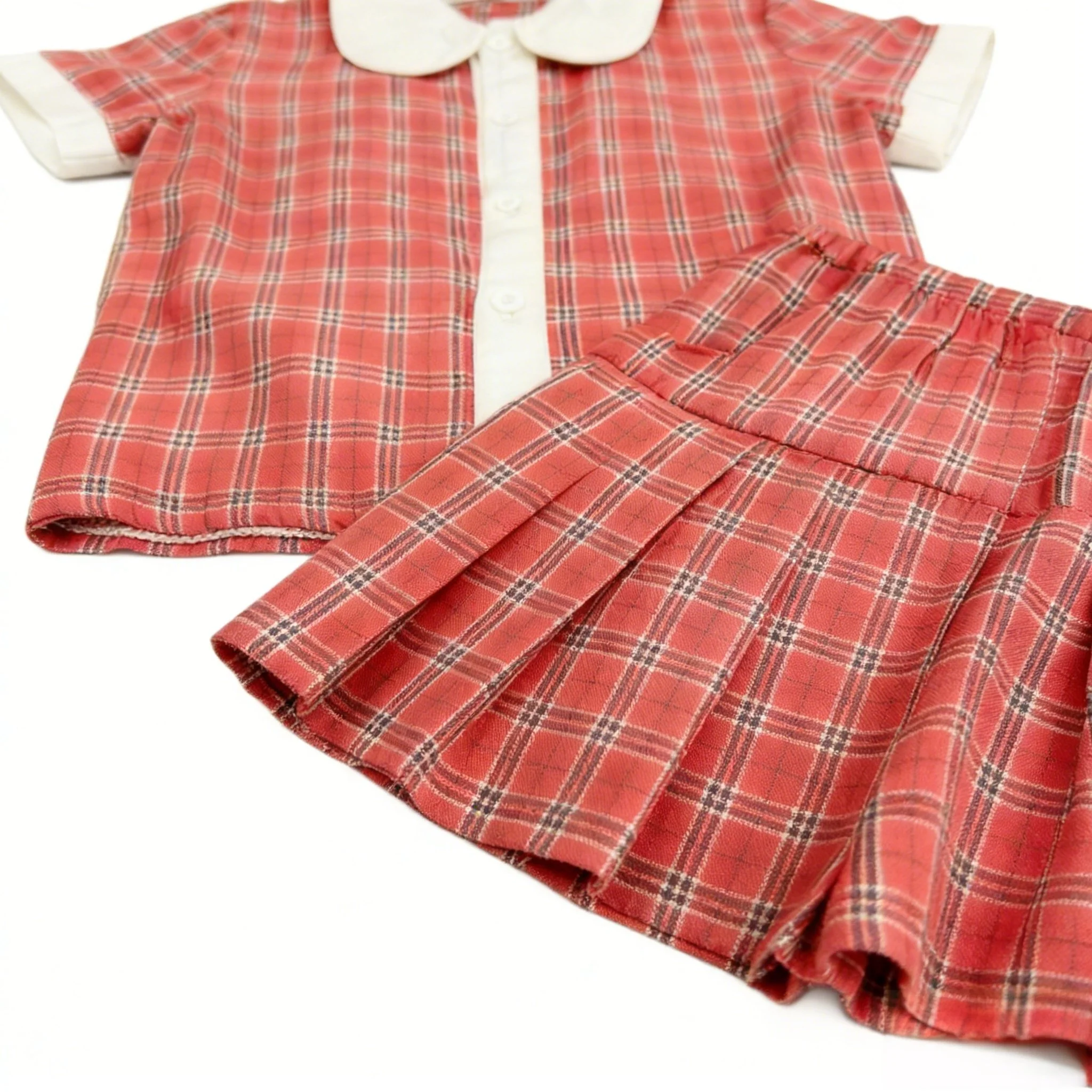 Children'sclothing008-3.png