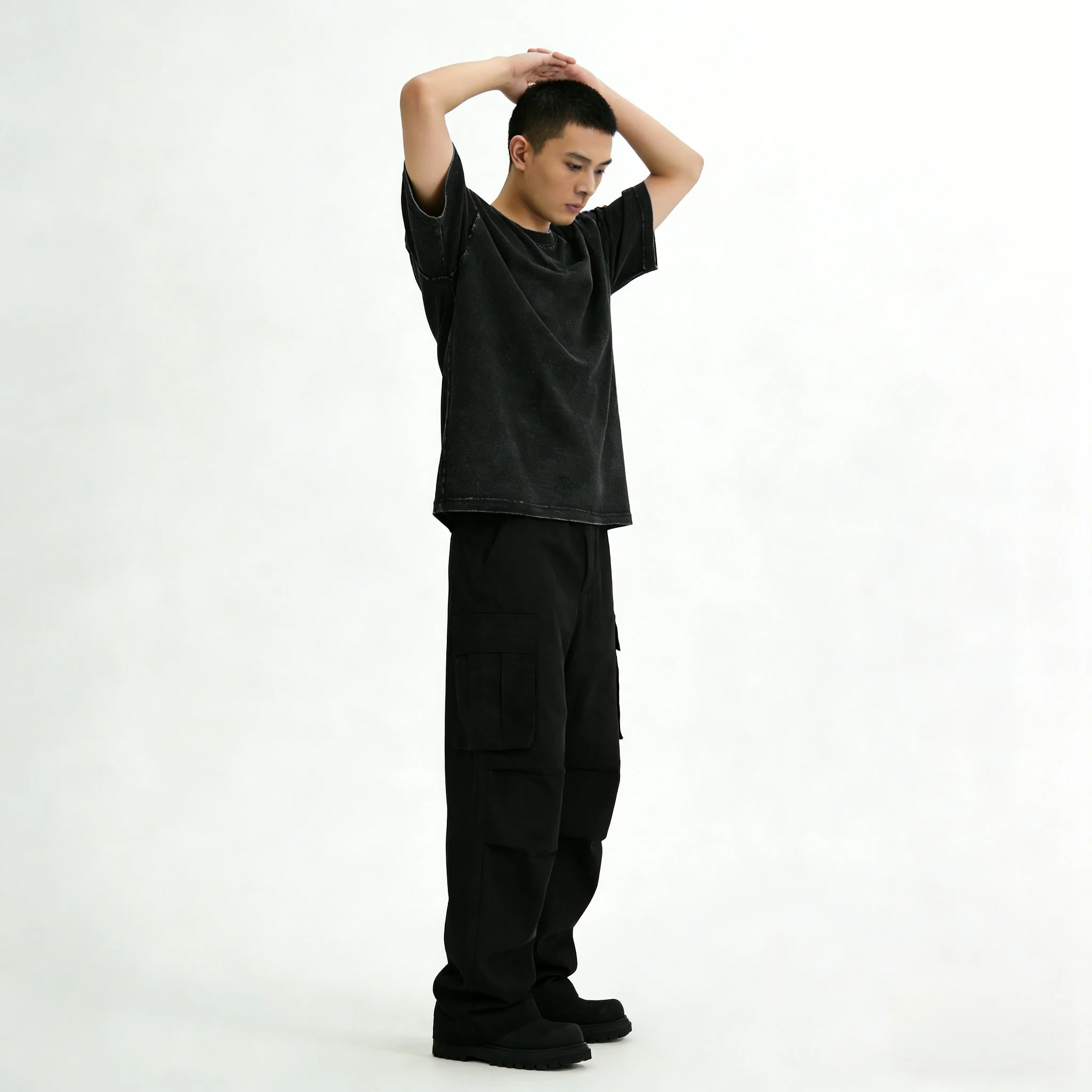 Vintage Washed Black Oversized T-Shirt – Heavyweight Cotton Retro Distressed Tee for Men/Women