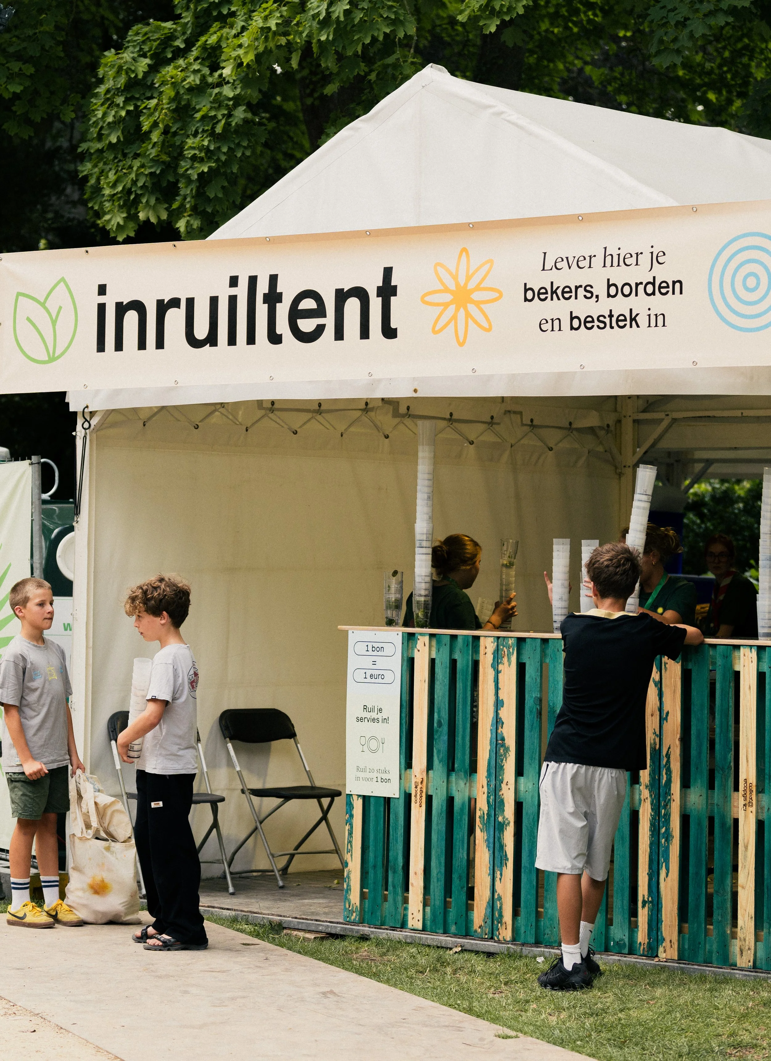 Inruiltent op Feest in't Park