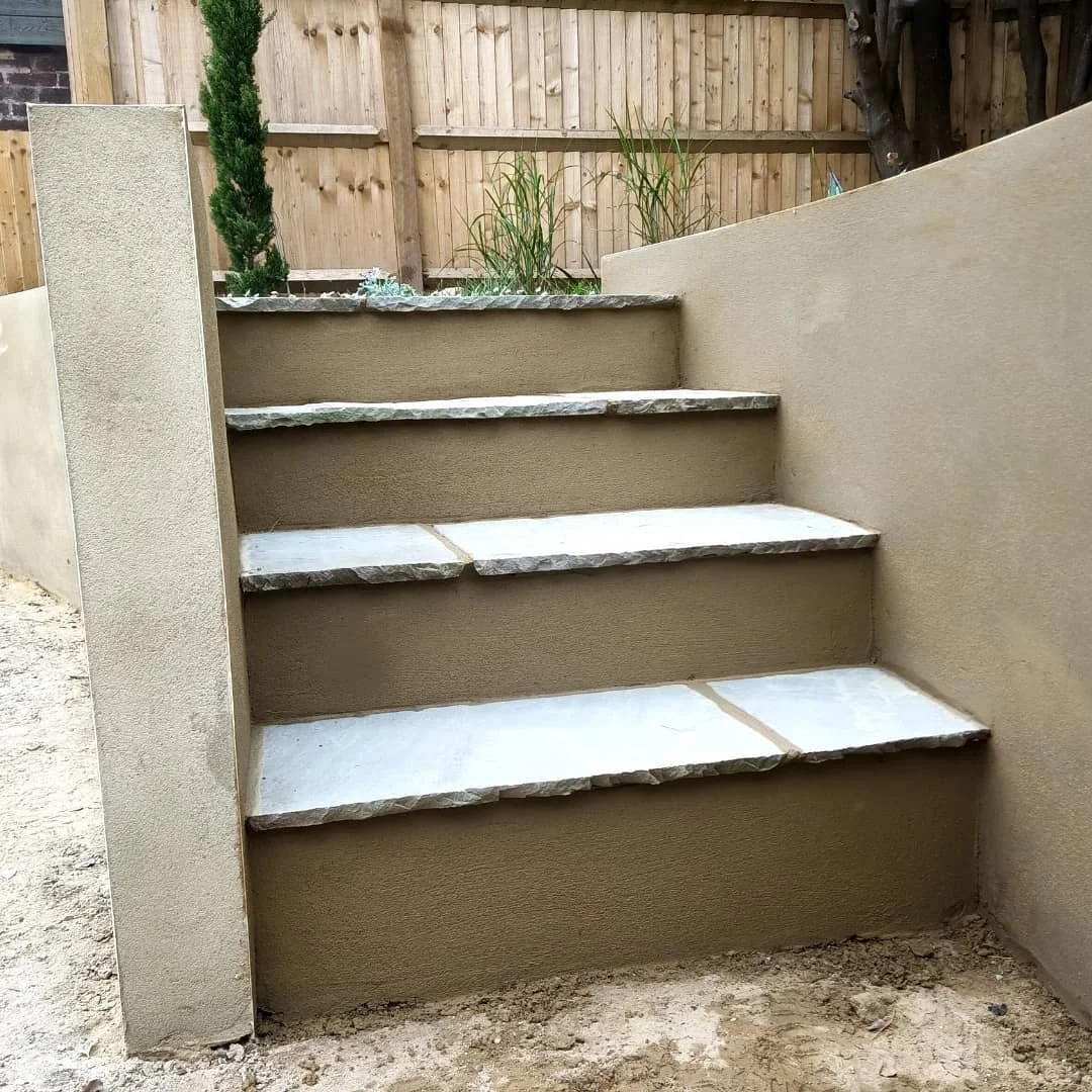 Rendering Steps | Landscaping | Slab Steps | Garden wall feature | Steyning | R. Beeney & Son 