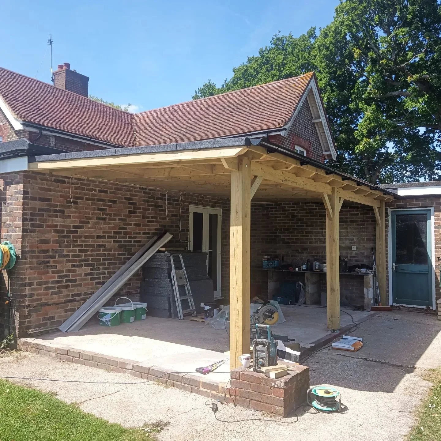 Wooden Structure | Porch | Lean-to | Outdoor Kitchen | Outdoor Seating Area | Steyning | R. Beeney & Son 