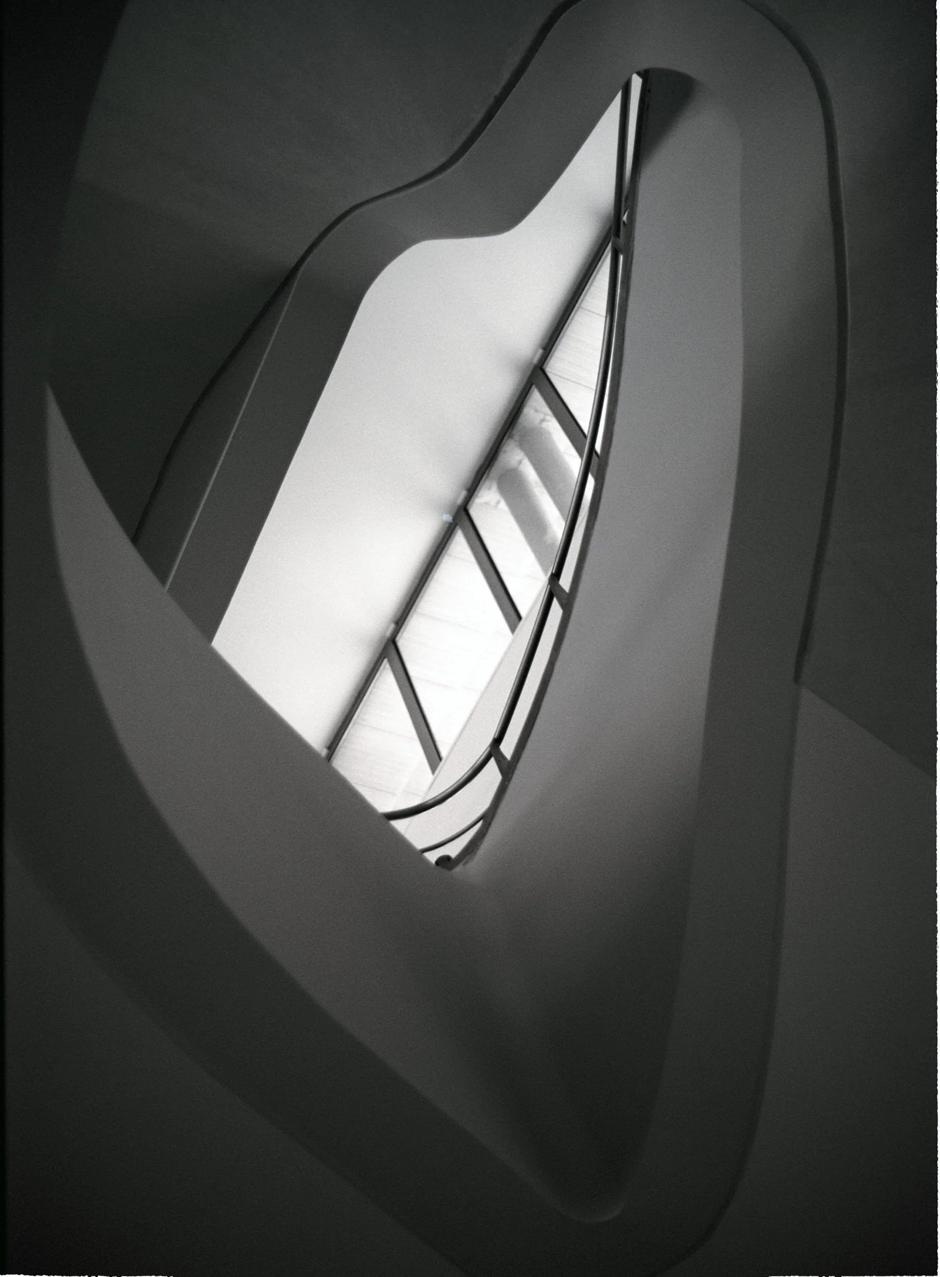 Ole Musken, fotograf, Oslo, Norway, Norge, photographer, bedriftsfoto, industry, arkitekturfoto, Jøtul, Paris,Industrifoto,industrial photo, industry, architecture photography