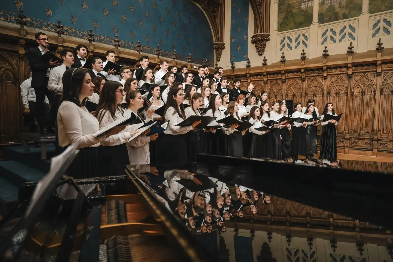 Concert - Corul simfonic UNAGE, în cadrul festivalului SACRUM, 26 octombrie
