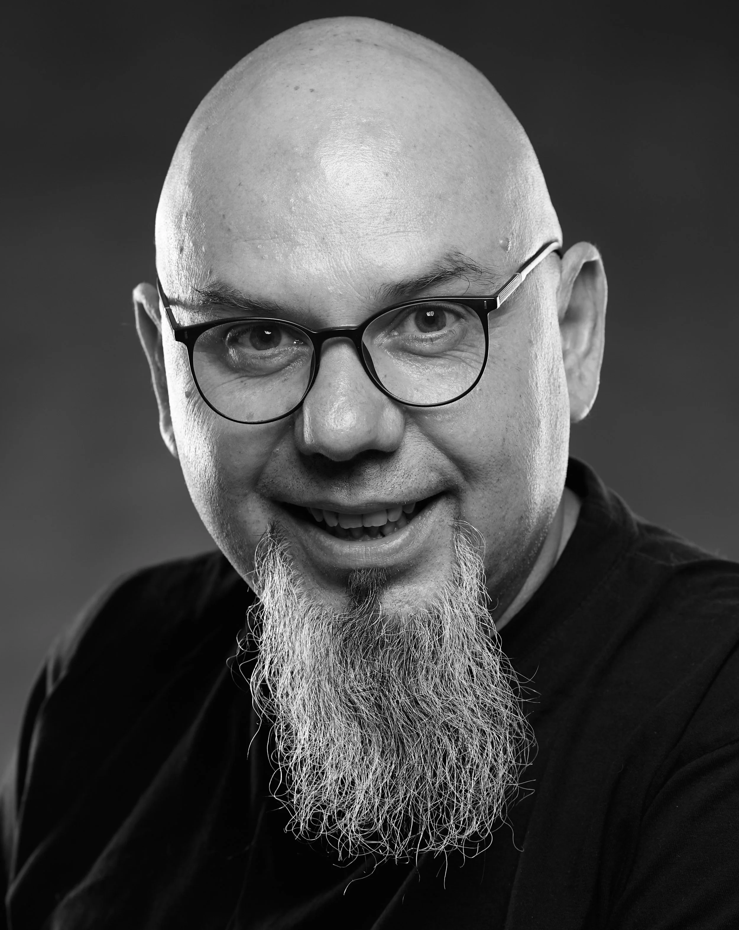 George Popovici. Artistul lunii iunie