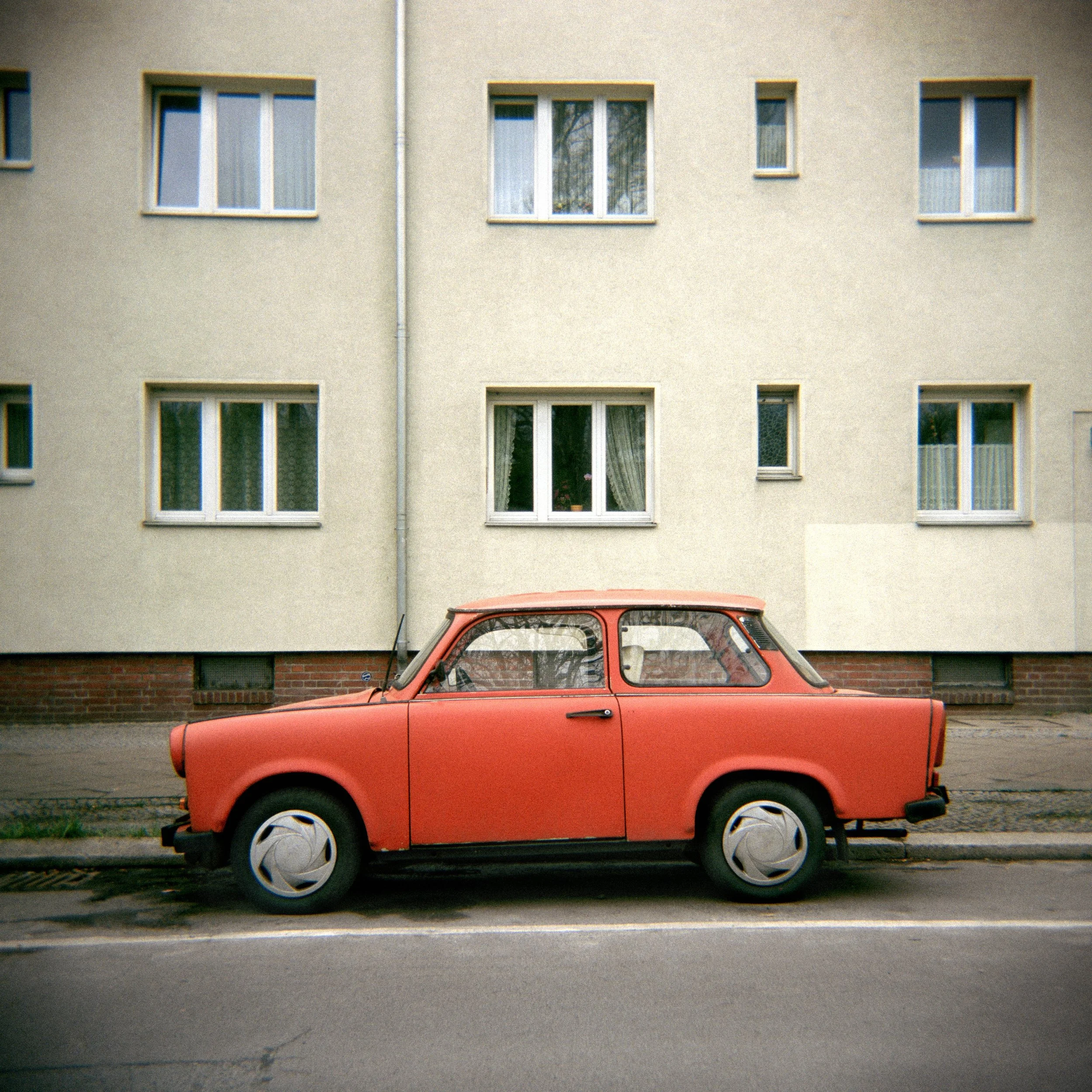 holga trabant.jpg