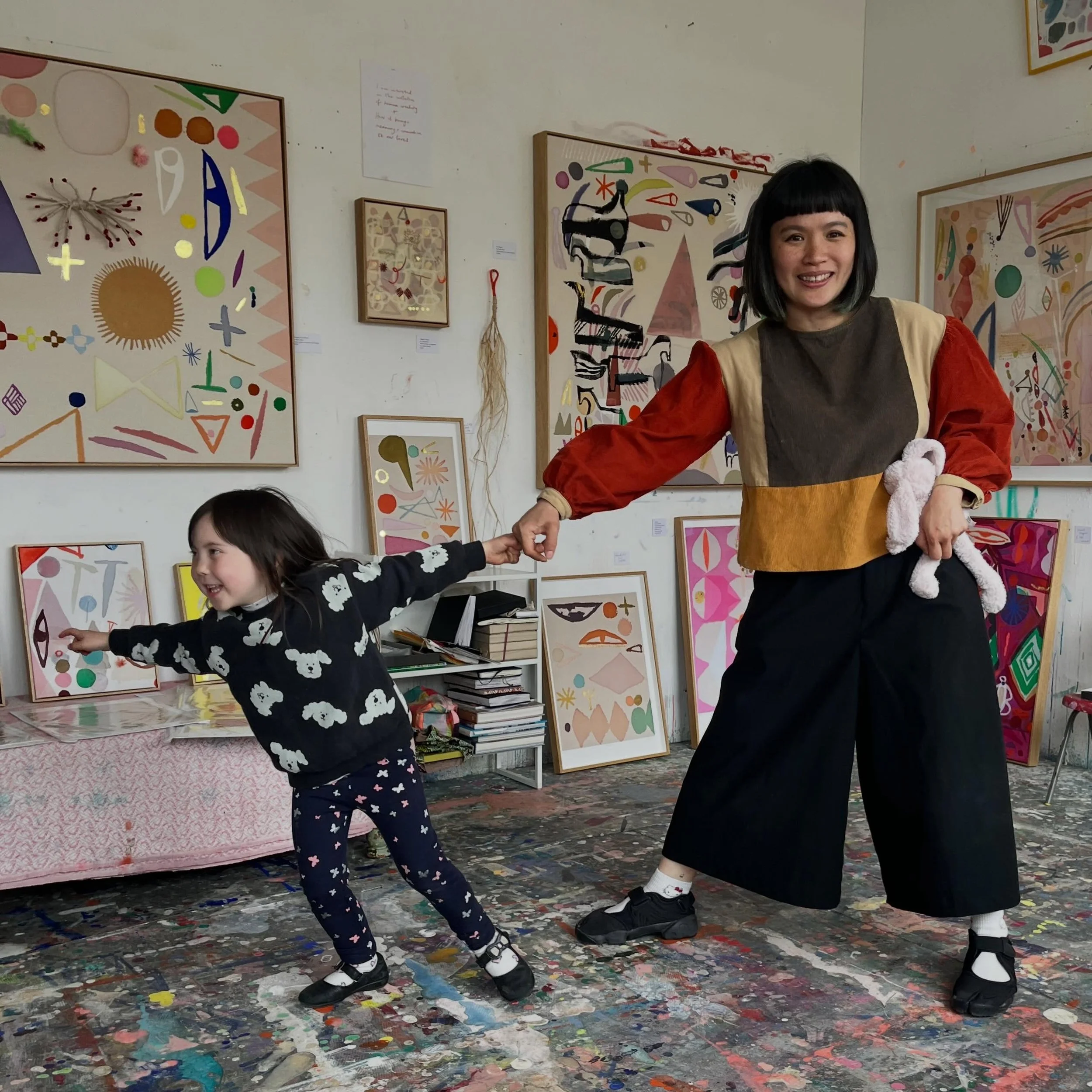 Lots of lovely visitors today!
@phoenix_artspace @floatingting