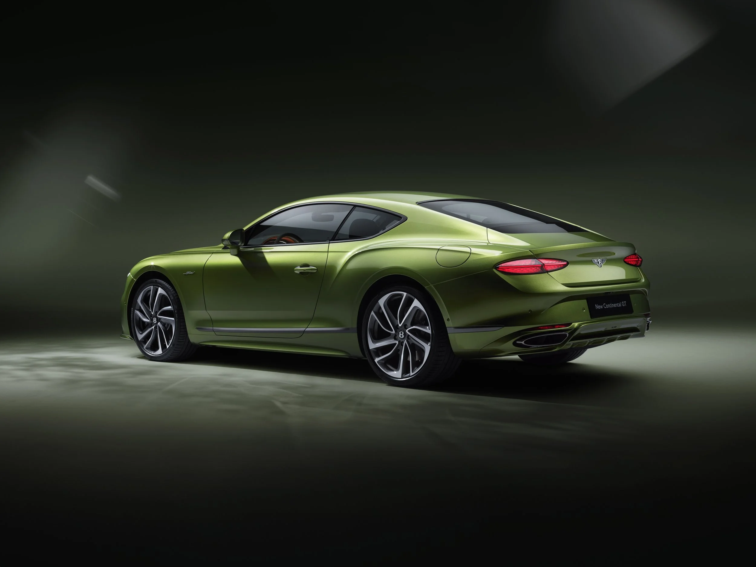 Bentley GT_5_dark_V2_lowres.jpg