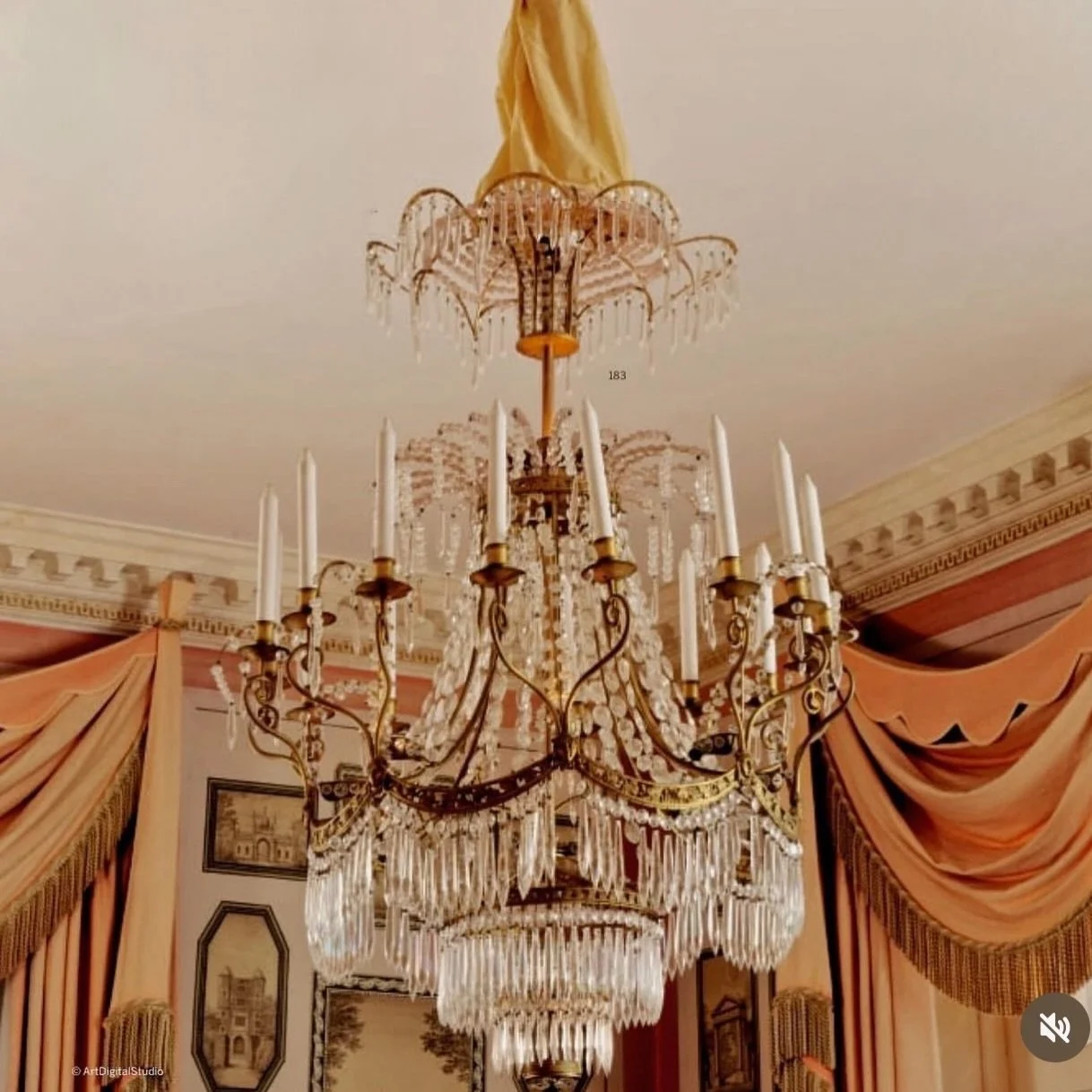 Drama at the Roses. Dinner, Jazz, Drinks and Dancing all weekend 💋