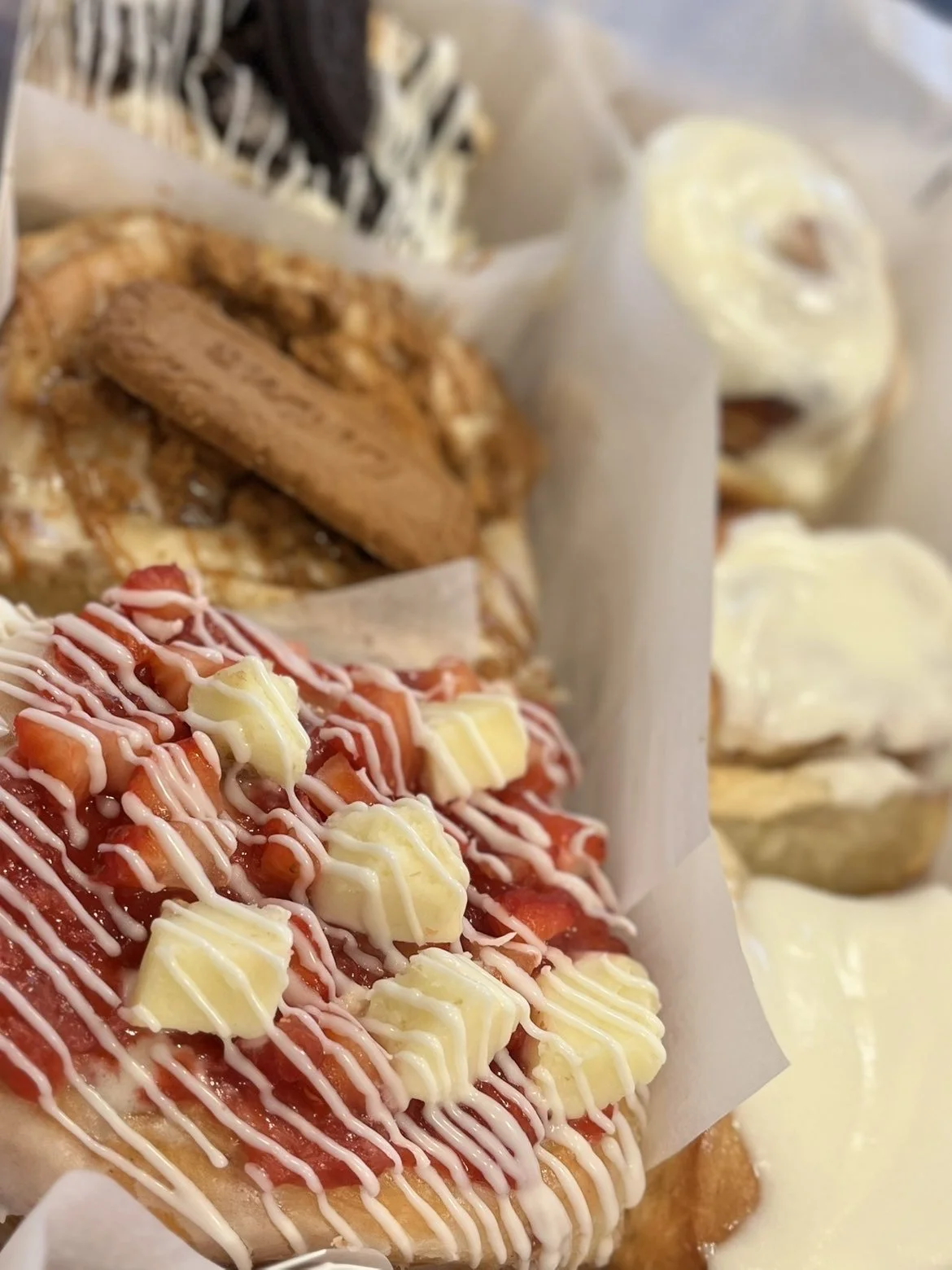 1/2 Dozen Custom flavored sweetz rollz