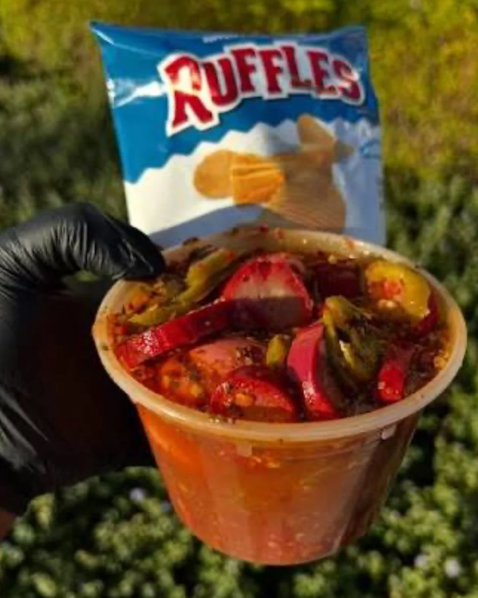 Spicy Bowl w/ Cheddar flavored ruffles