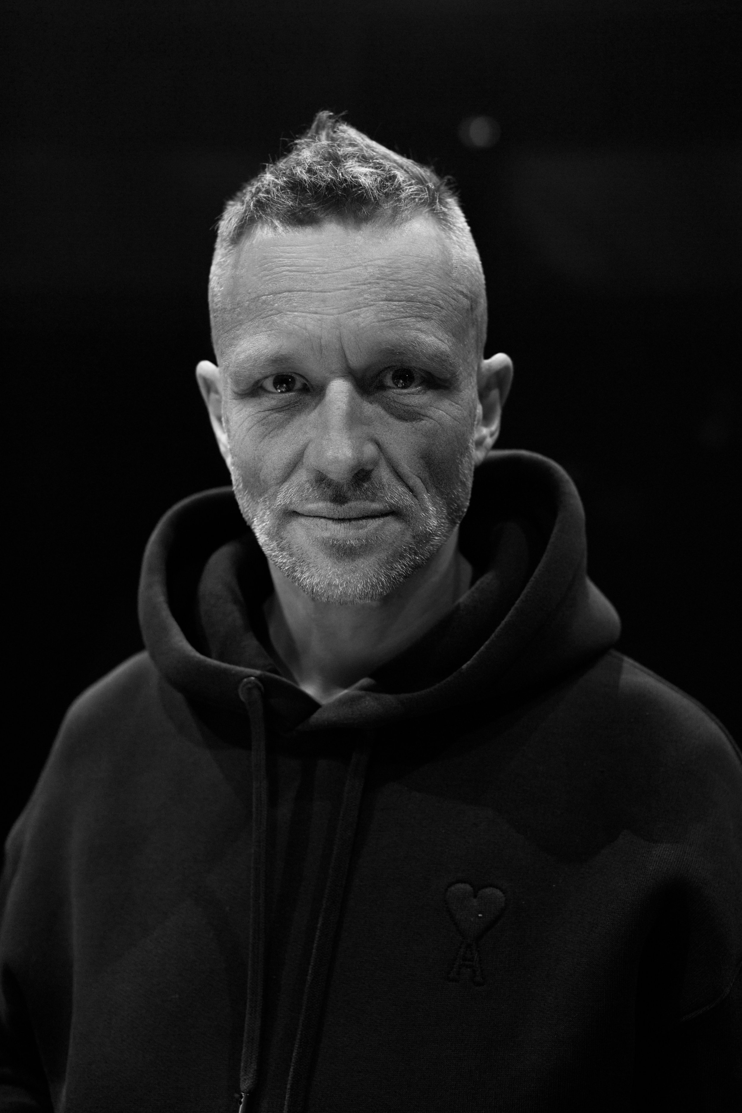 Viktor Tauš_režisér_ČB.jpg