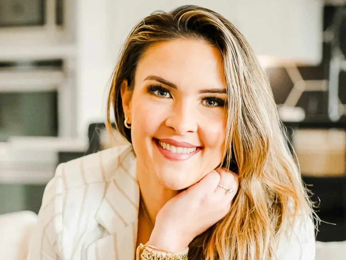 Portrait of Mariah J. Zur, LPC, providing present-focused Here and Now therapy and mindful healing for high-achieving adults in Raleigh, NC.