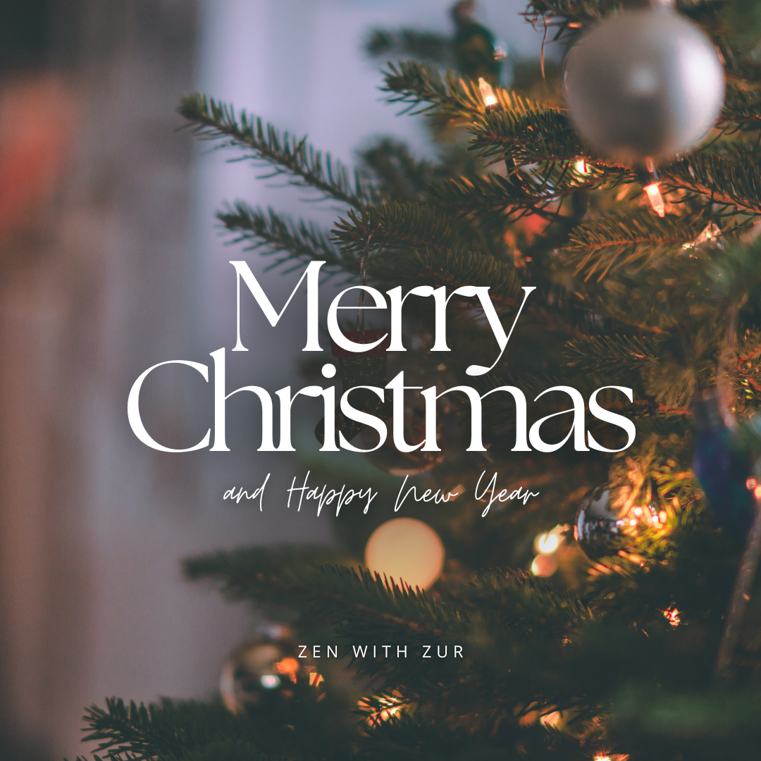 Merry Christmas graphic from PA therapist Mariah Zur. Reclaim your holiday peace from narcissistic in-laws this season.