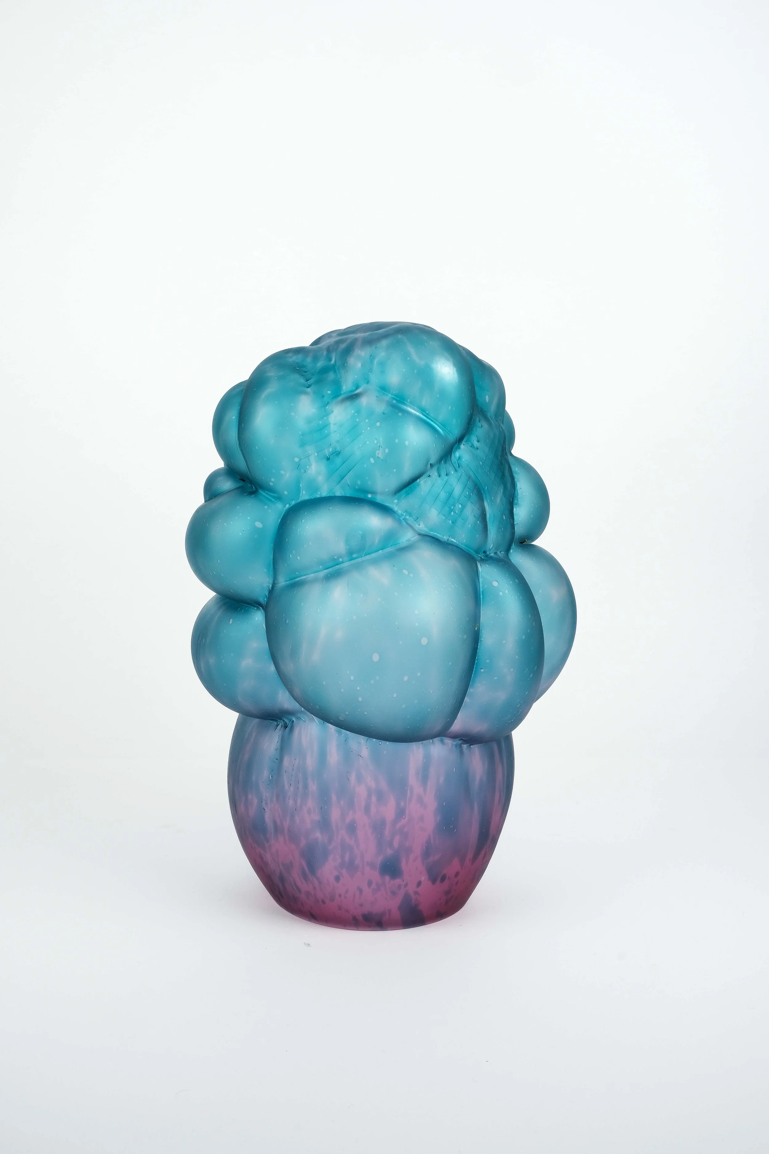 #CHAOS SENSIBLE 003_spong
Blown glass,double teinted
40 x 27 x 30 cm