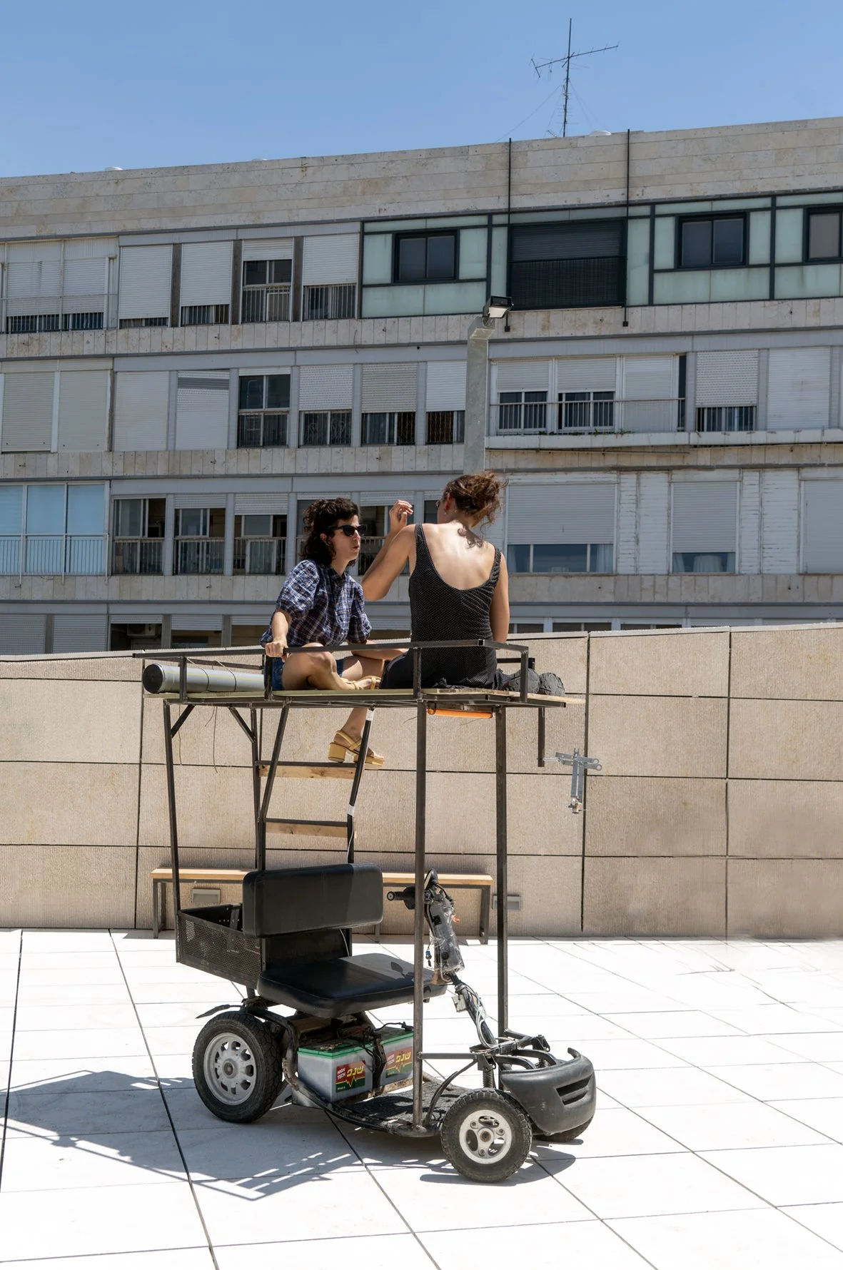 פוסטר קרולינה 2.jpg