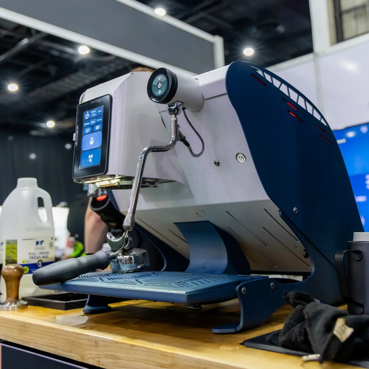 Great coffee isn&rsquo;t accidental, it&rsquo;s engineered.

Amazing experience with the team at Henlo, serving up some seriously good coffee.