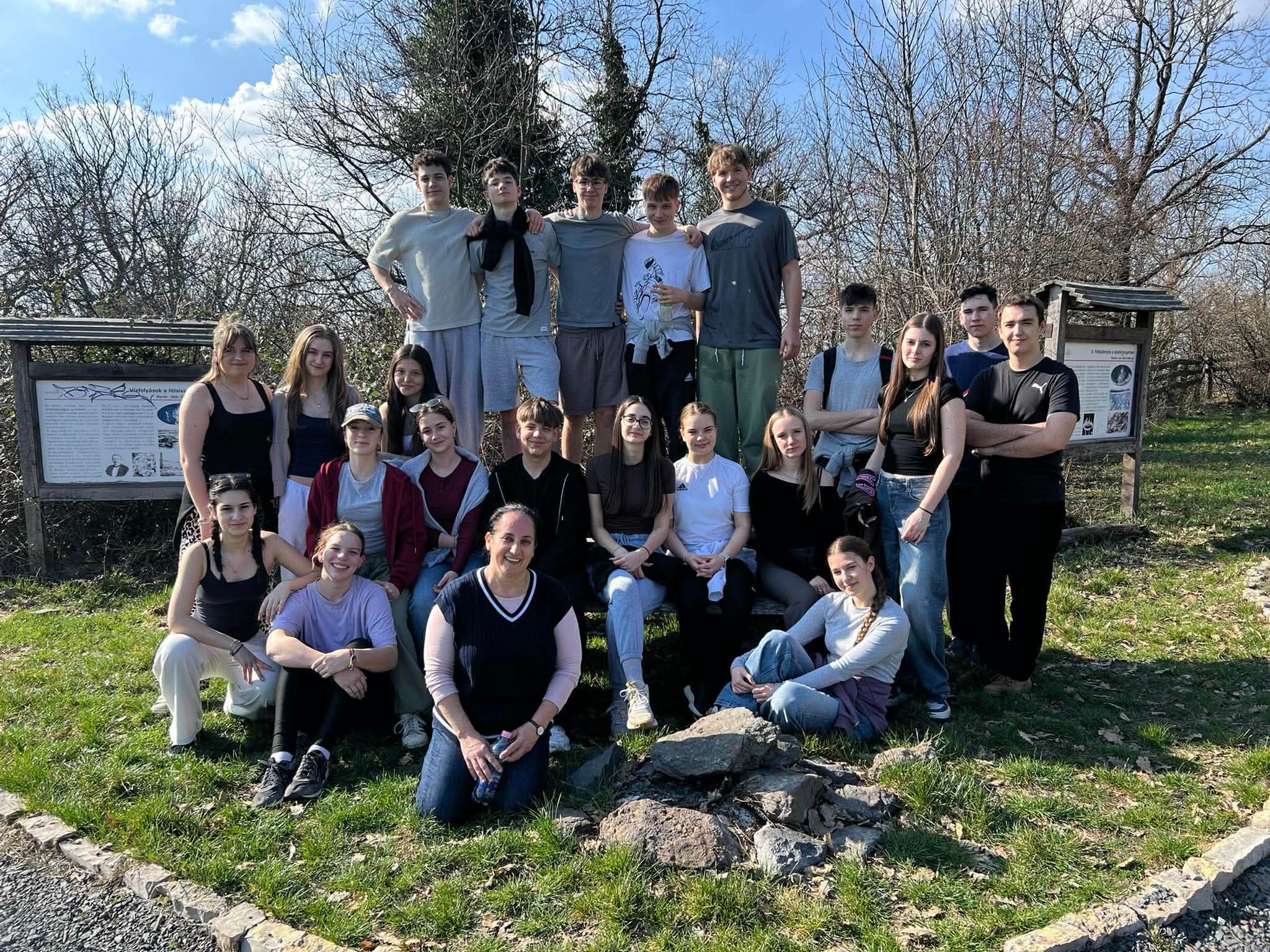 23. Tk - Apor Vilmos