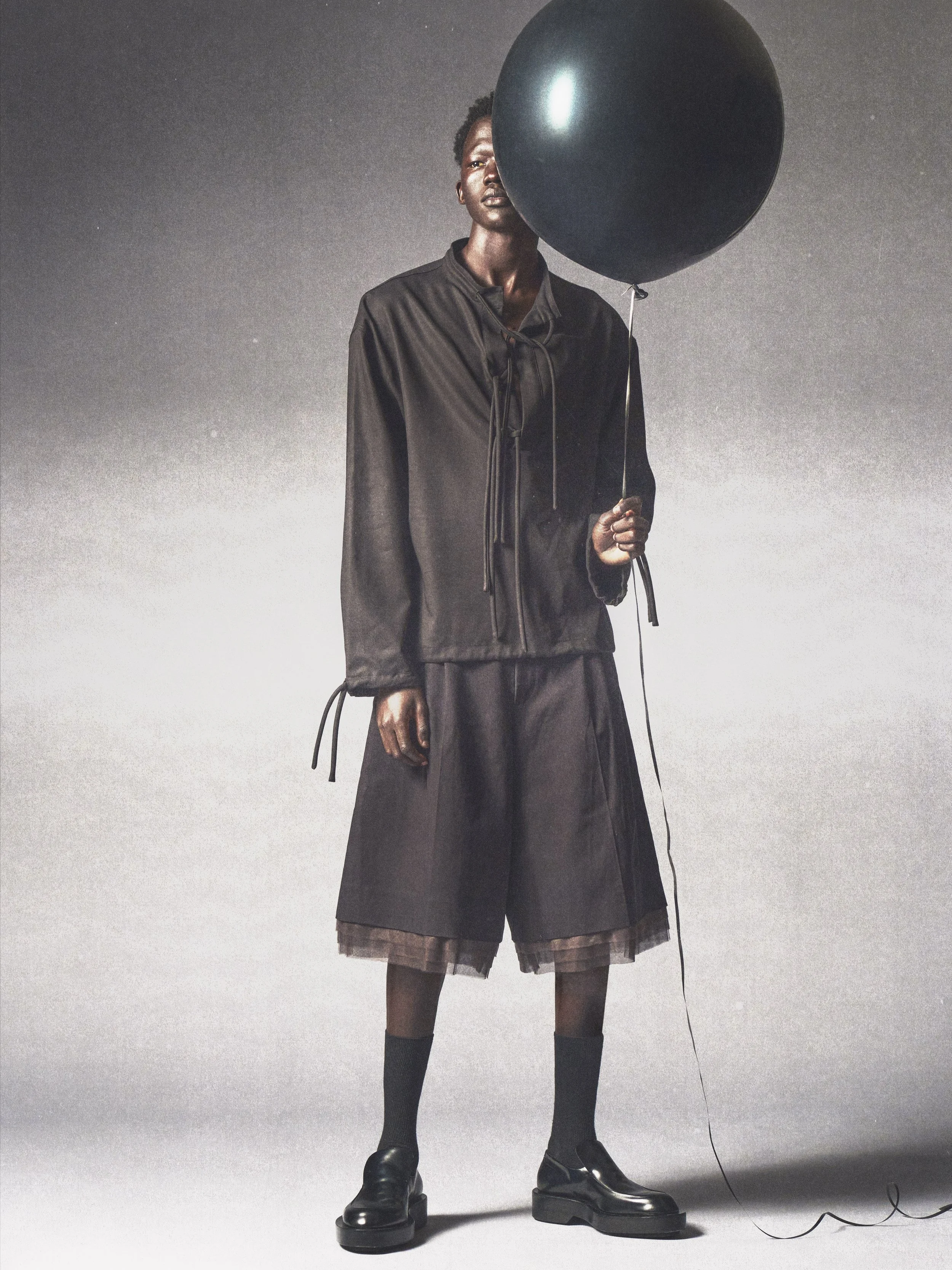 HUNGER_FLORAL_shot_10_2039_v2_FS copy.jpg