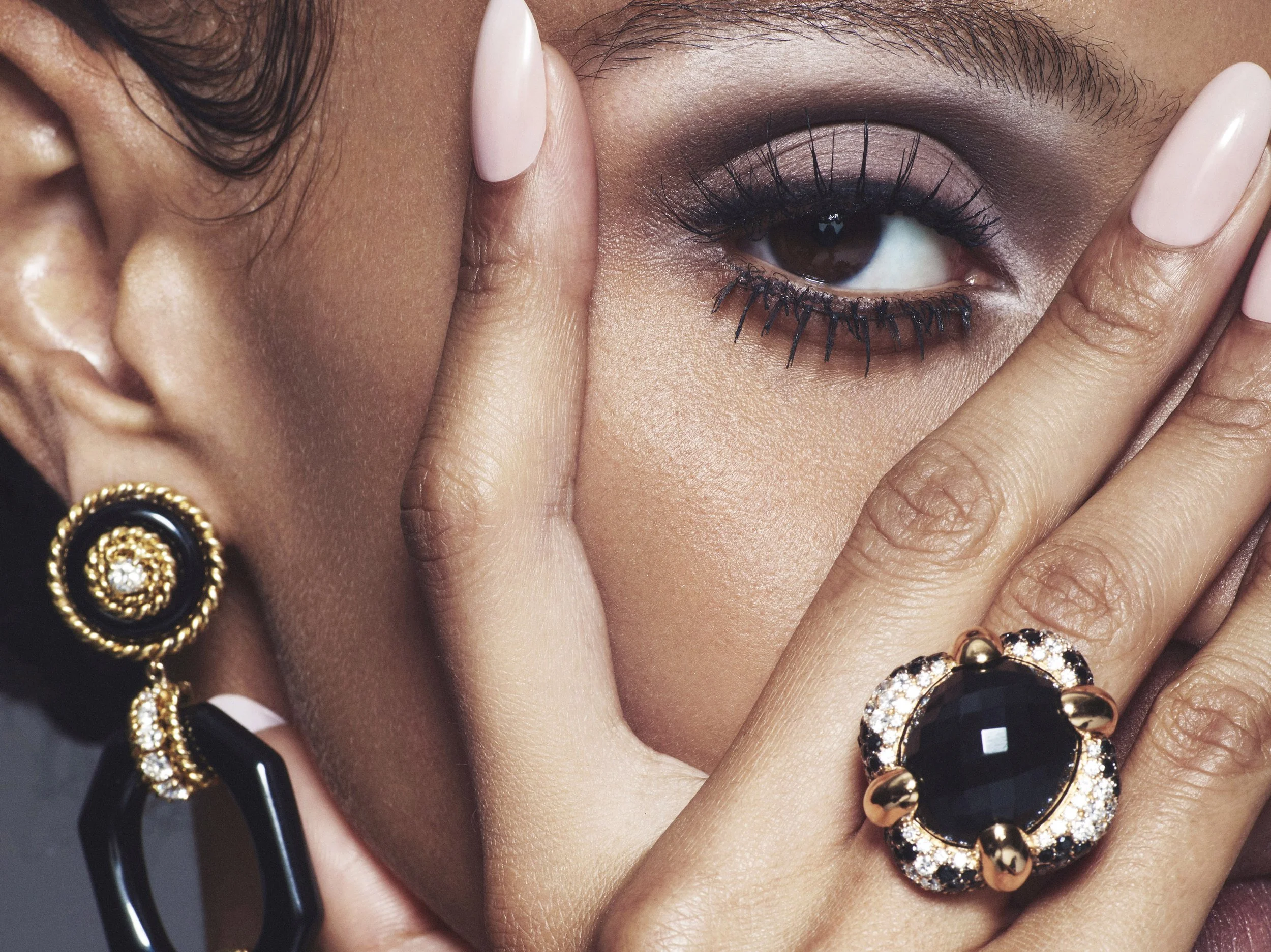 ALL THAT GLITTERS.jpg