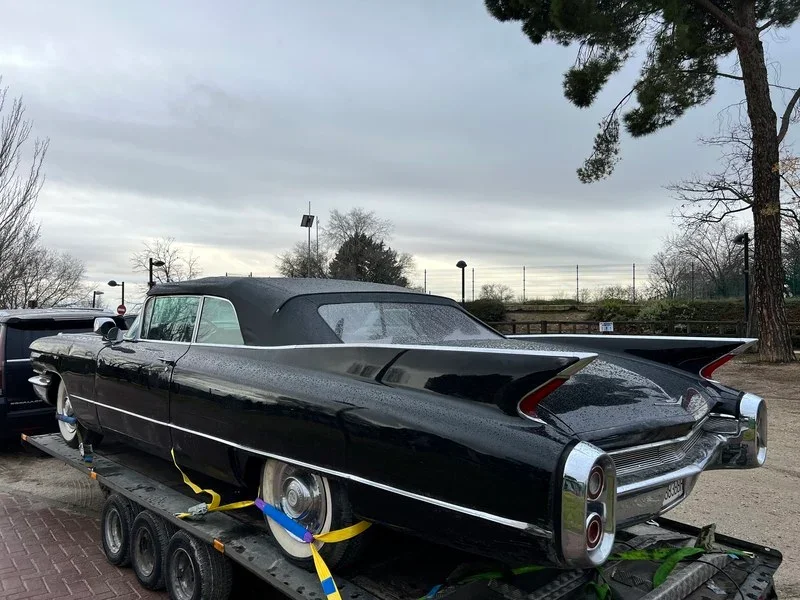 1960-cadillac-series-62-68d5594a71a16.webp