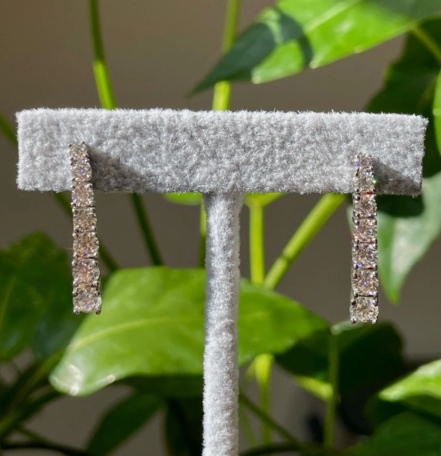 Graduated Round Cut Drop Earrings