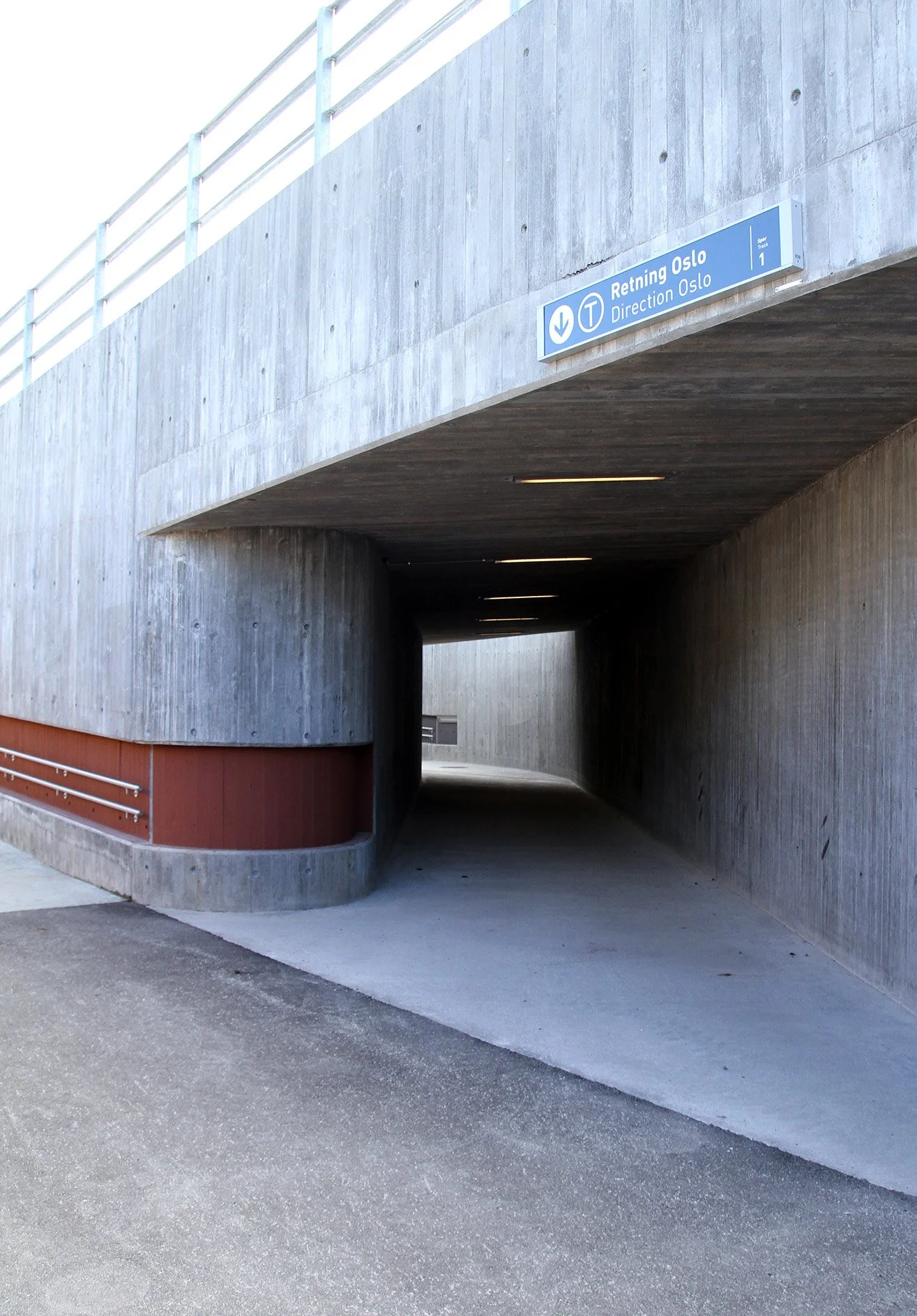 5ba2102eb1a1e57ea2e56291_Kolsåsbanen (Magnar Westbye) (6)red2.jpg