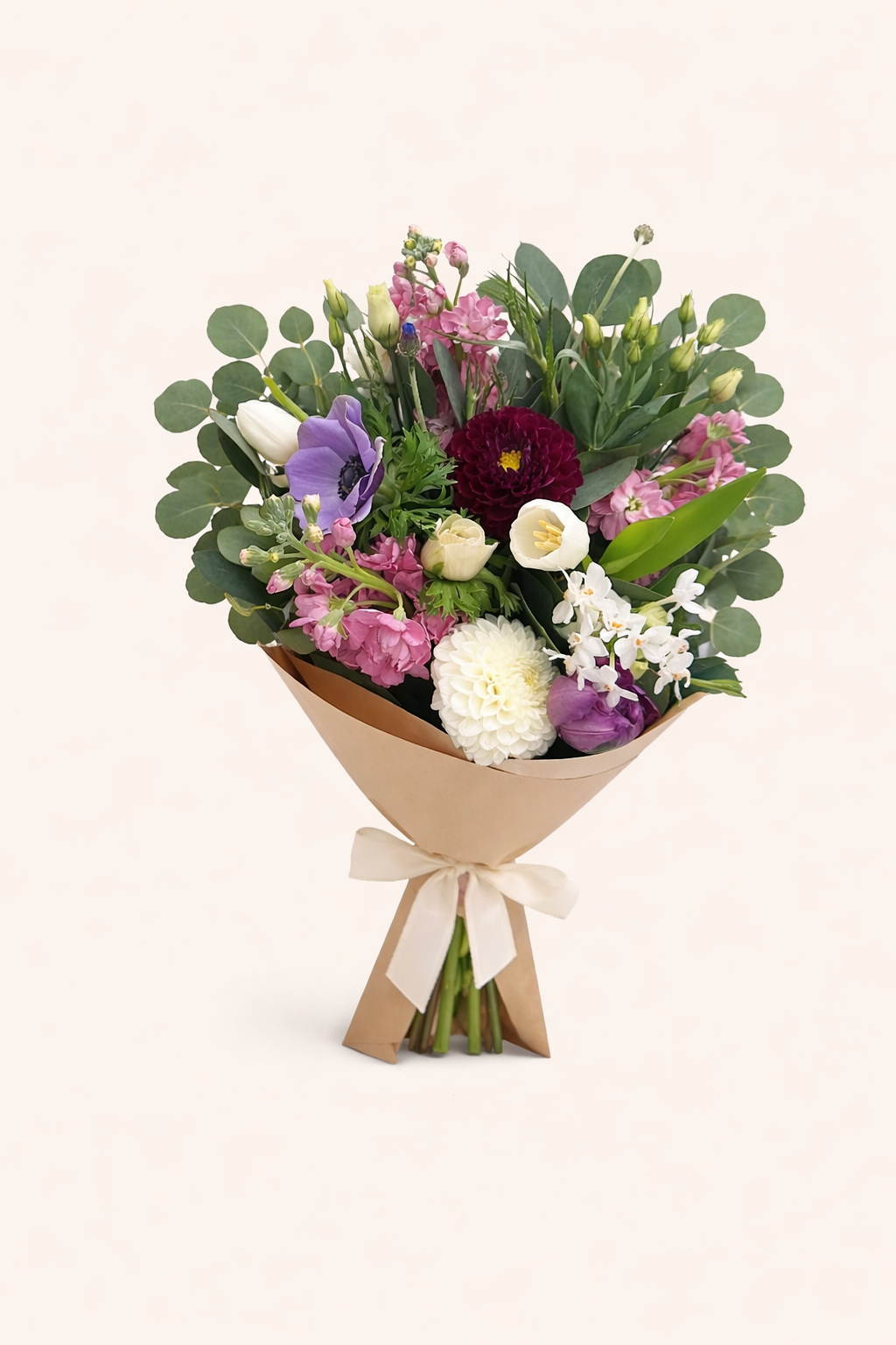 Fresh seasonal flower bouquet arrangement.png