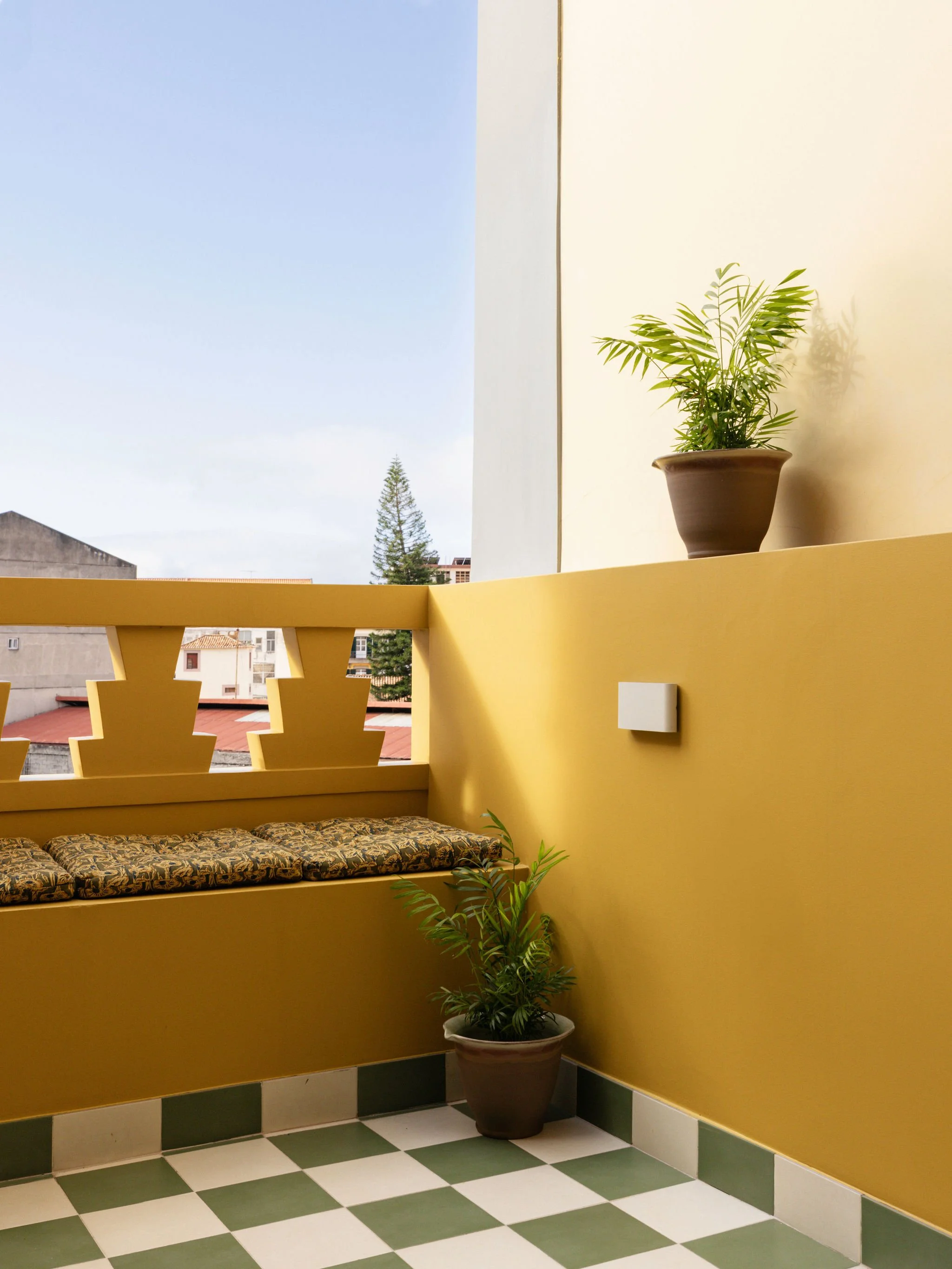 Ap_MADEIRA_LNG-18 (1) (1).jpg