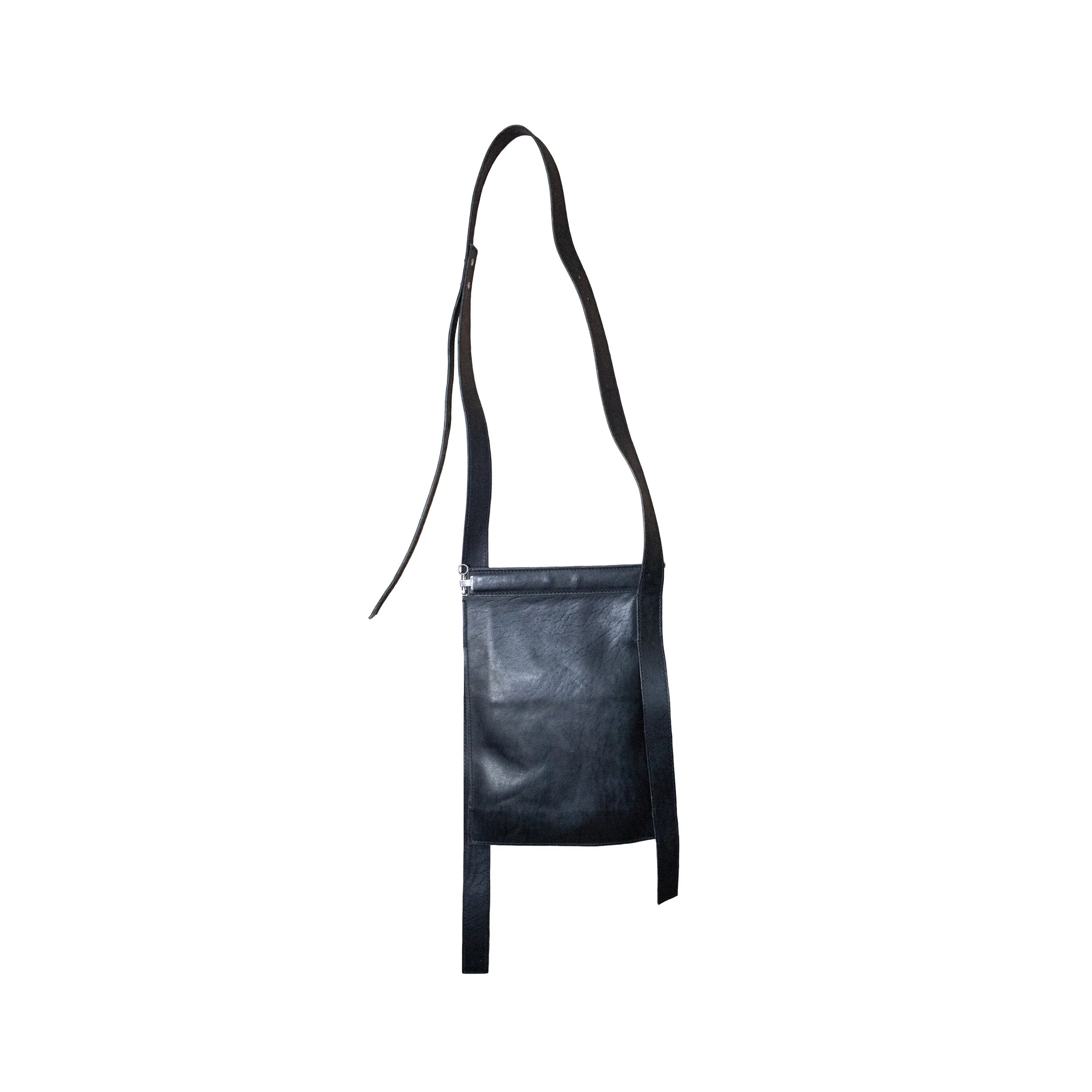 LINE 4 Crossbody bag 001 Horse culatta (Black)