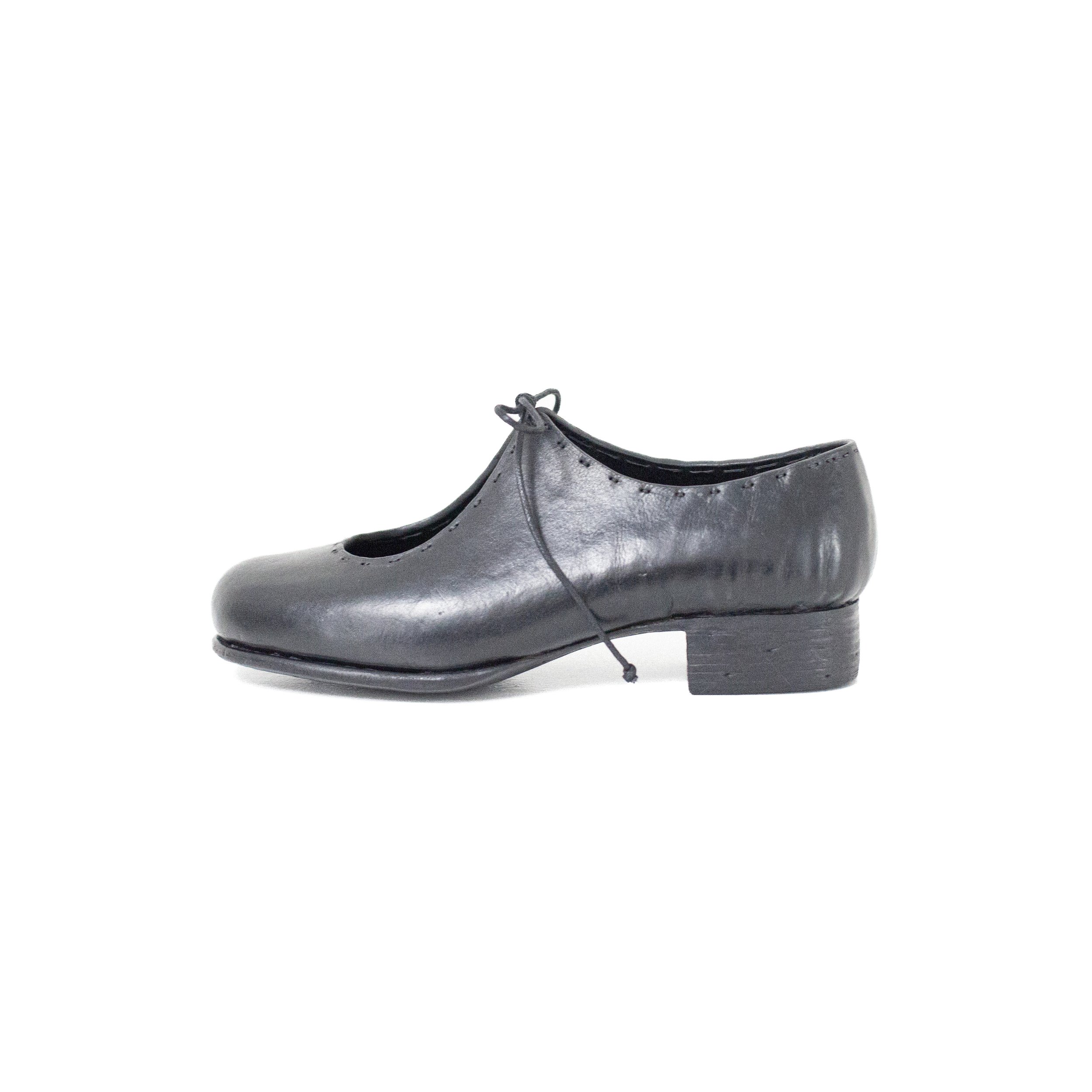 LINE 2 Mary Jane shoes 001 Cowhide (Black)