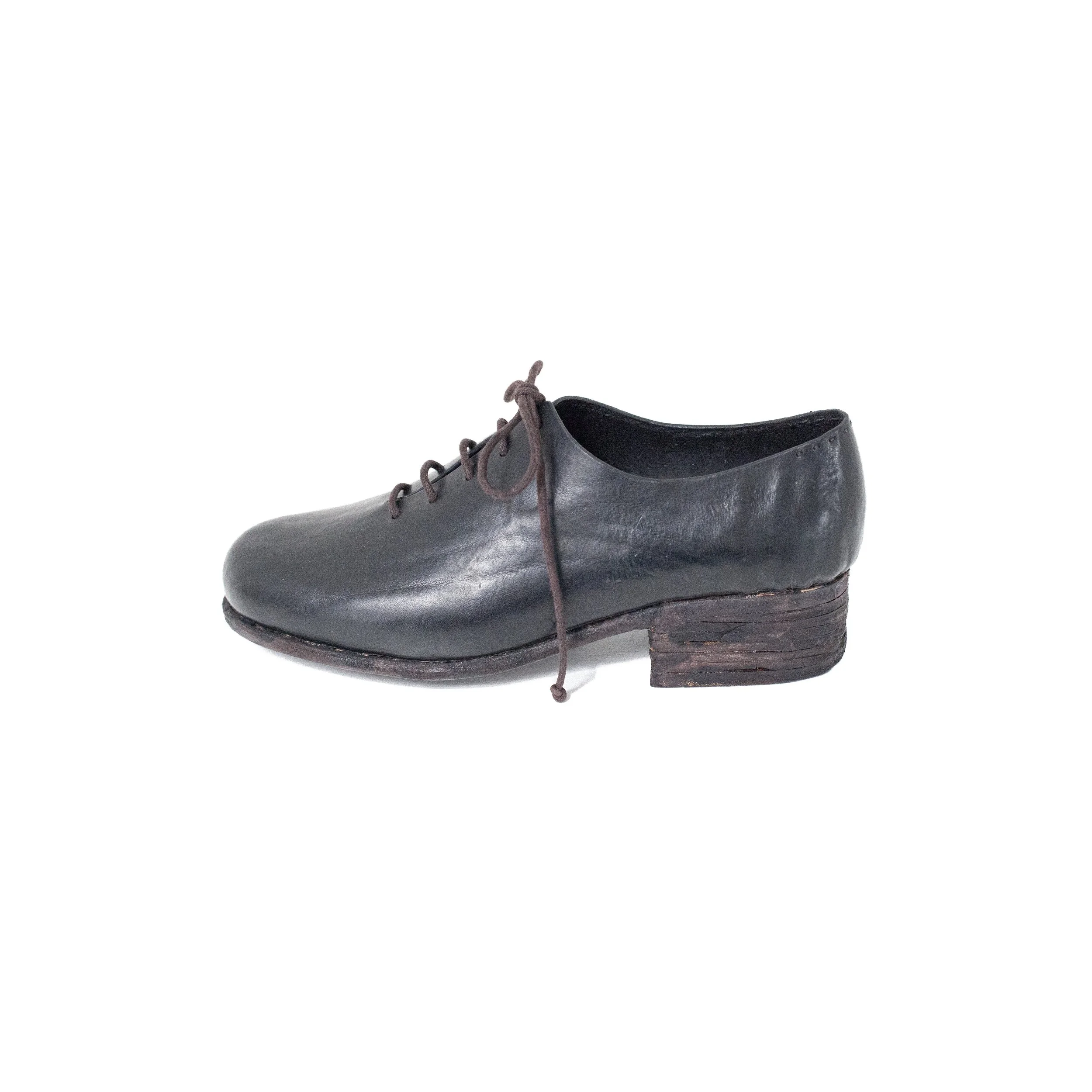 LINE 3 Wholecut shoes 001 Cowhide (Black)