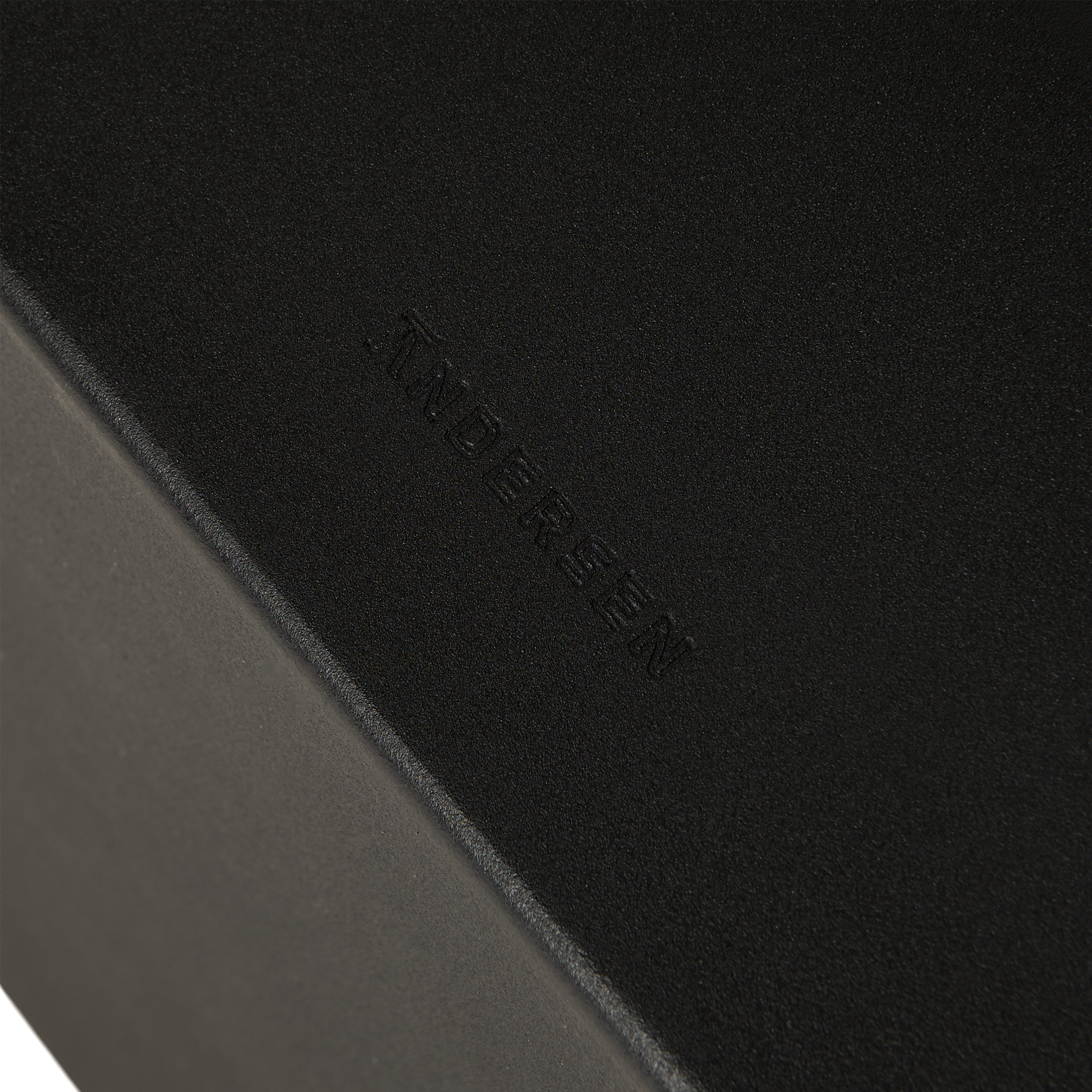 4-432001 Edge Magazine Holder powder coated metal black_3.png