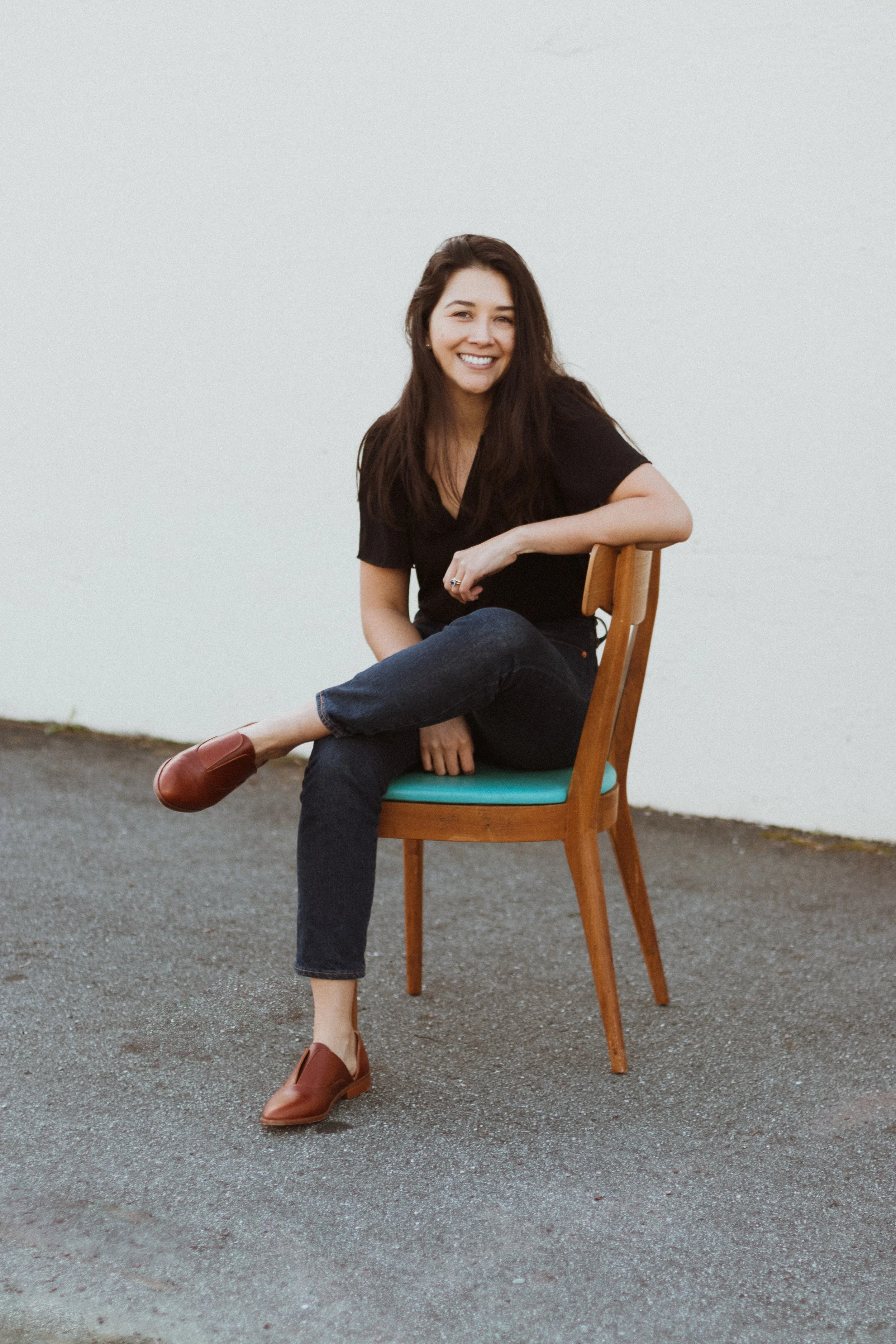 Ashley_Fullbody.jpg