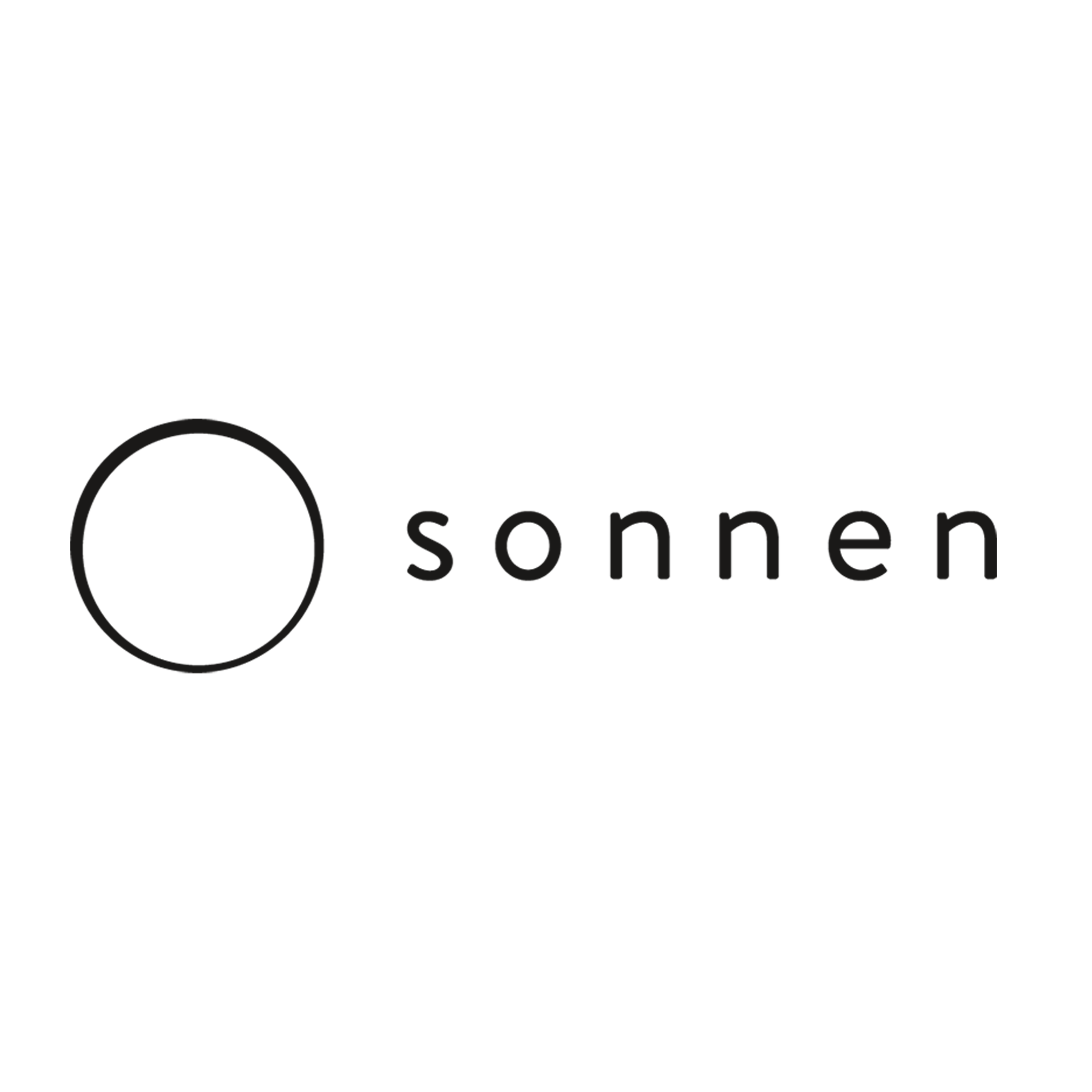 Logo of Sonnen, a black circle with a thin border and the word 'sonnen' in lowercase letters to the right.