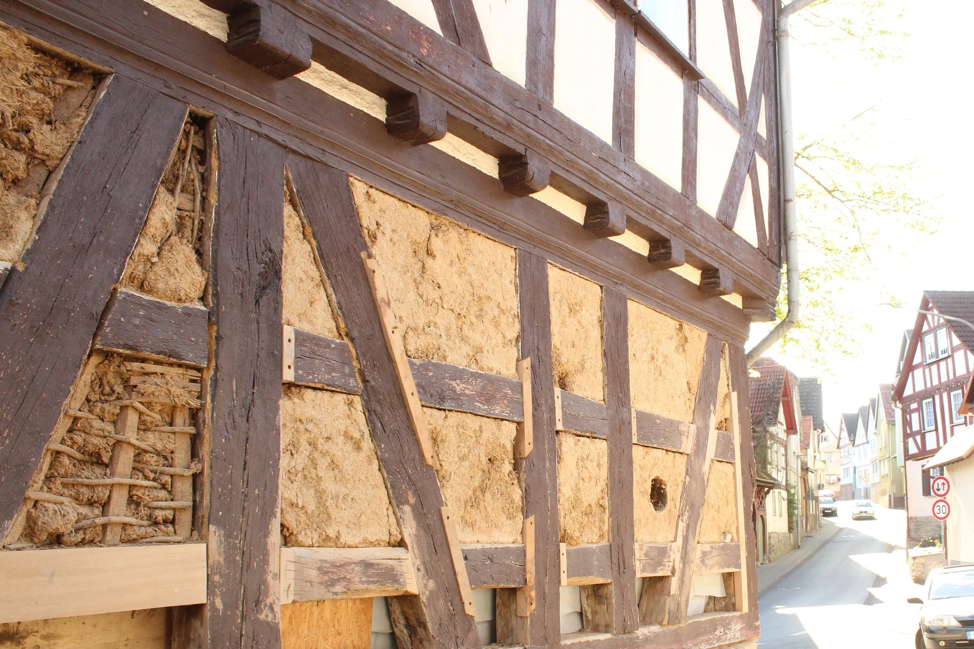 Restauration und Instandsetzung