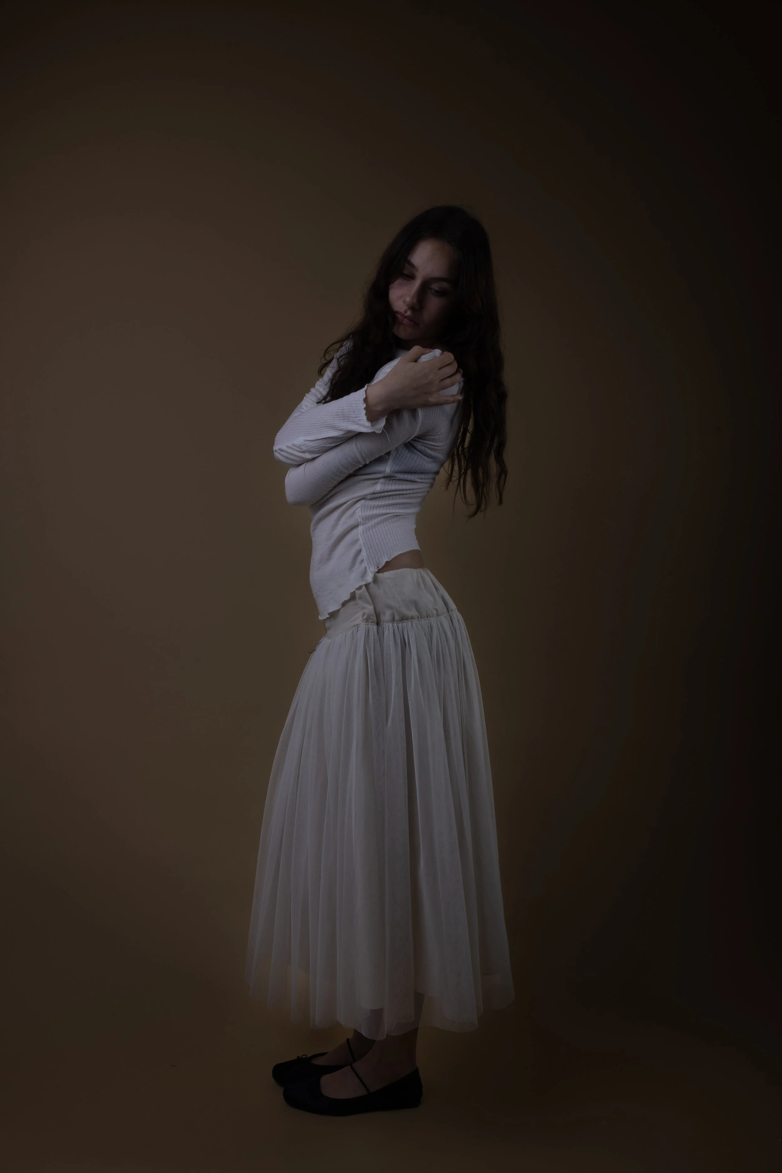 white outfit - brown 1 .jpg