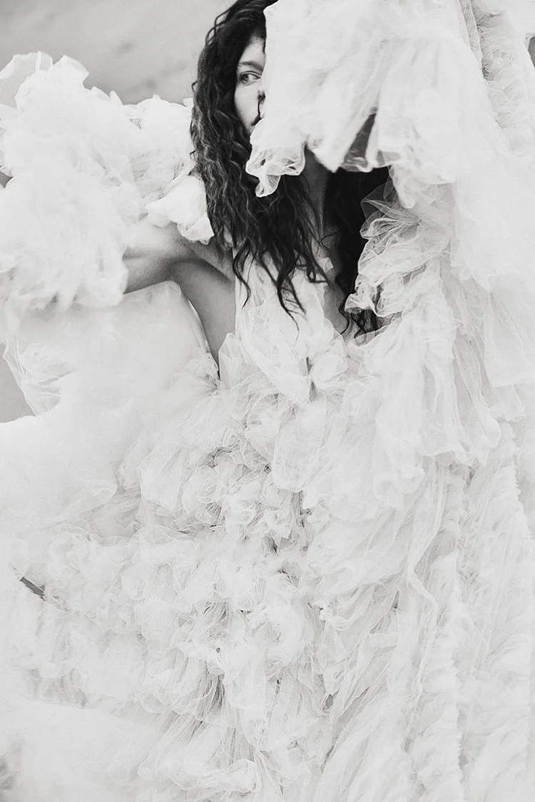 Overdue Magazine - English Summer (Copy)