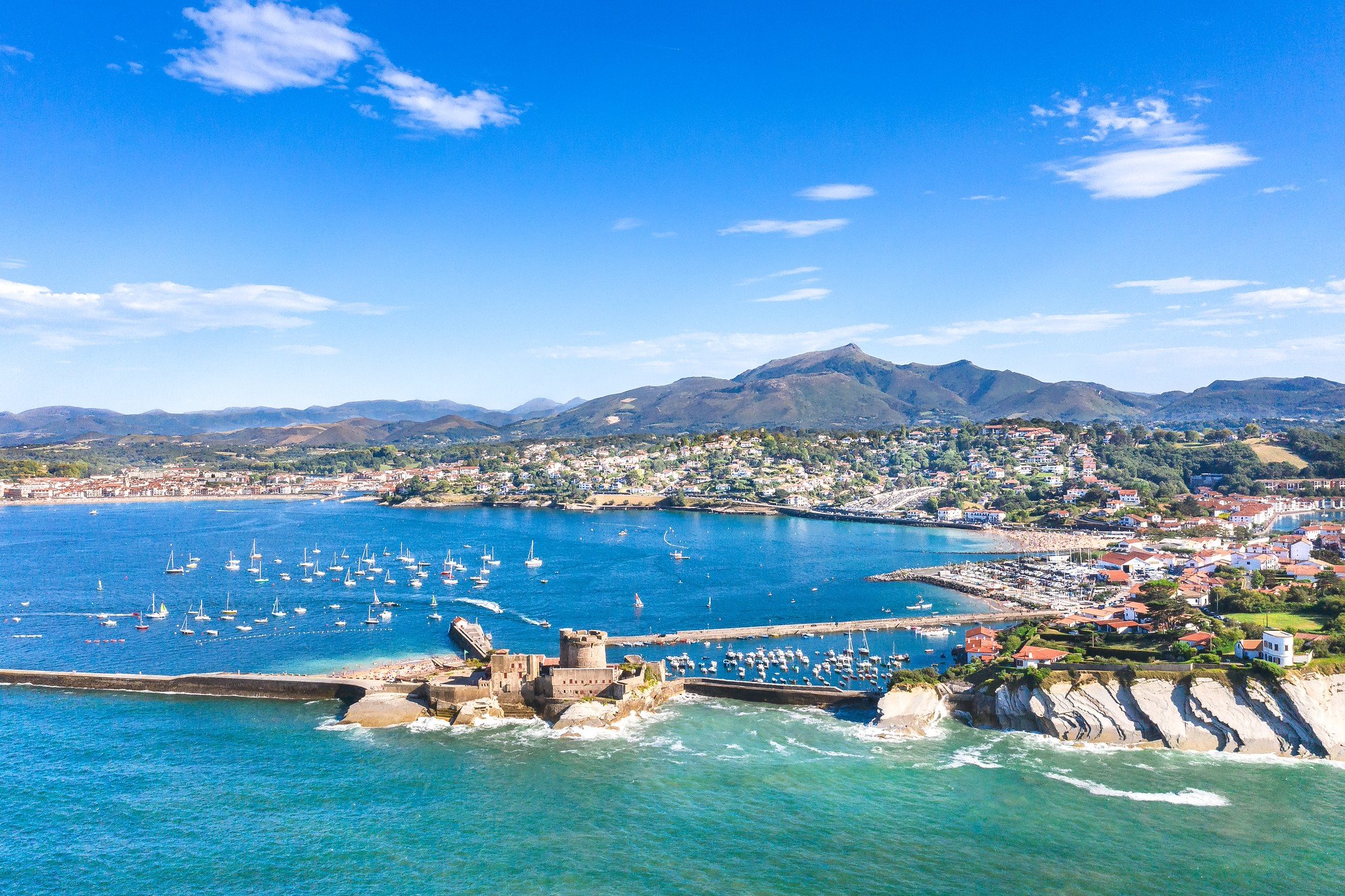 Vue du ciel baie de Saint-Jean-de-Luz