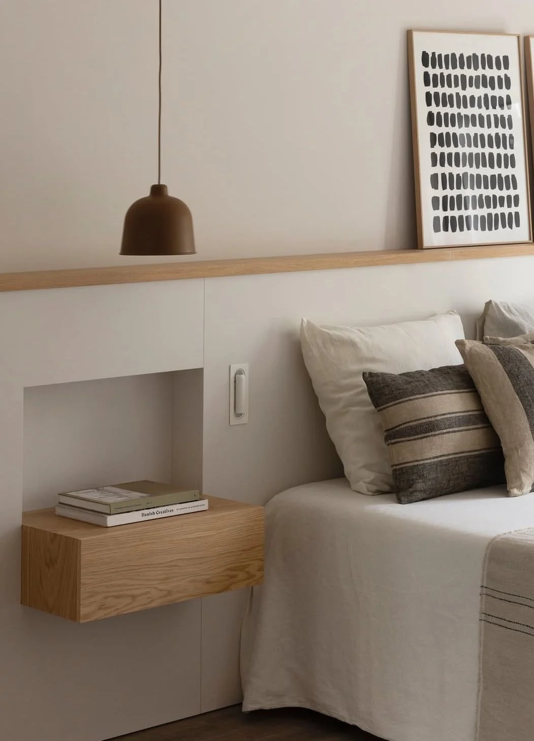 Mobilier chambre sur mesure en béton cellulaire et bois / Inspirations Architecture d'Intérieur Marseille / © Maria Pujol